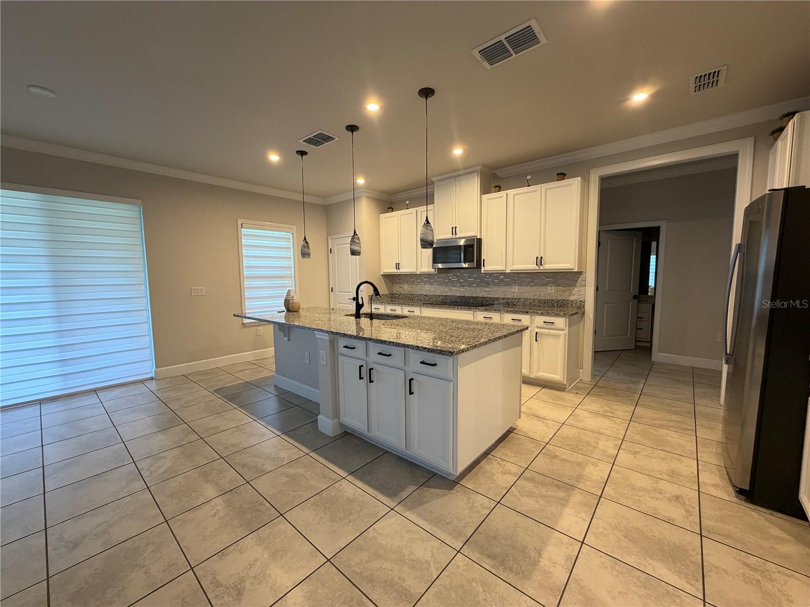 2936 SLOUGH CREEK DR, KISSIMMEE, FL — photo 4