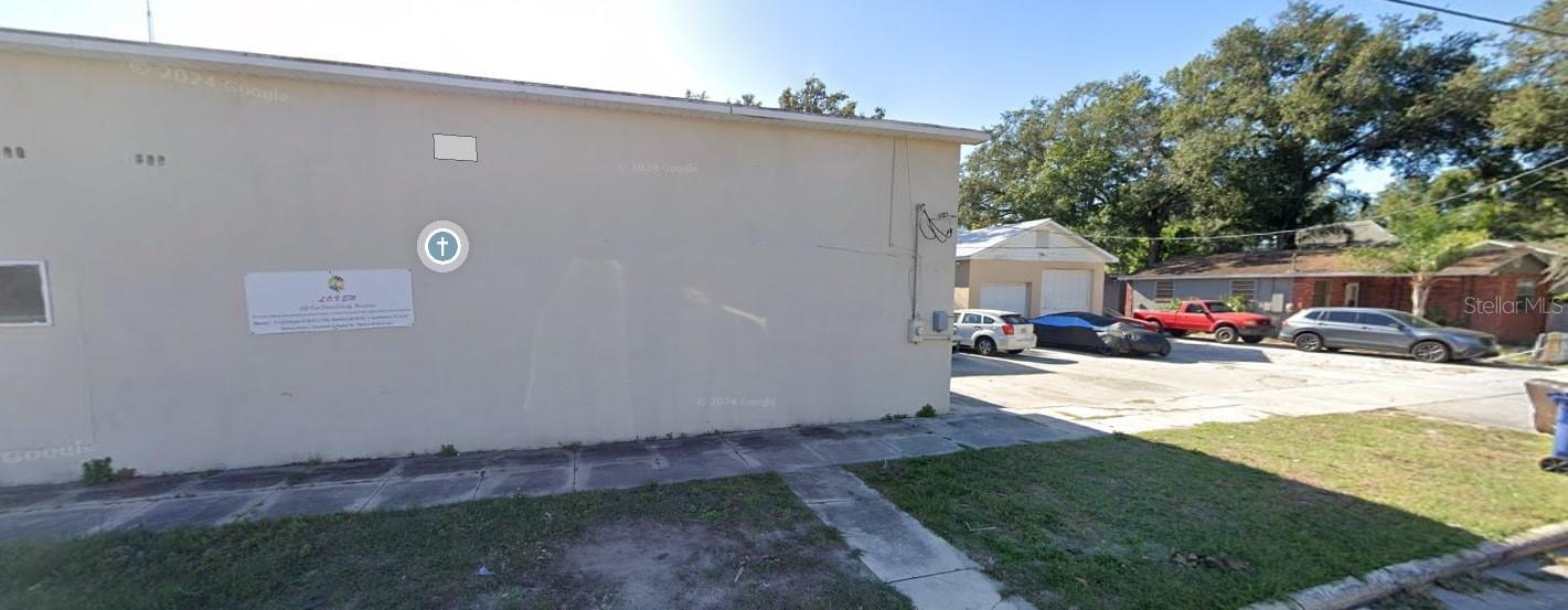 2806 N TAMPA ST, TAMPA, FL — photo 4