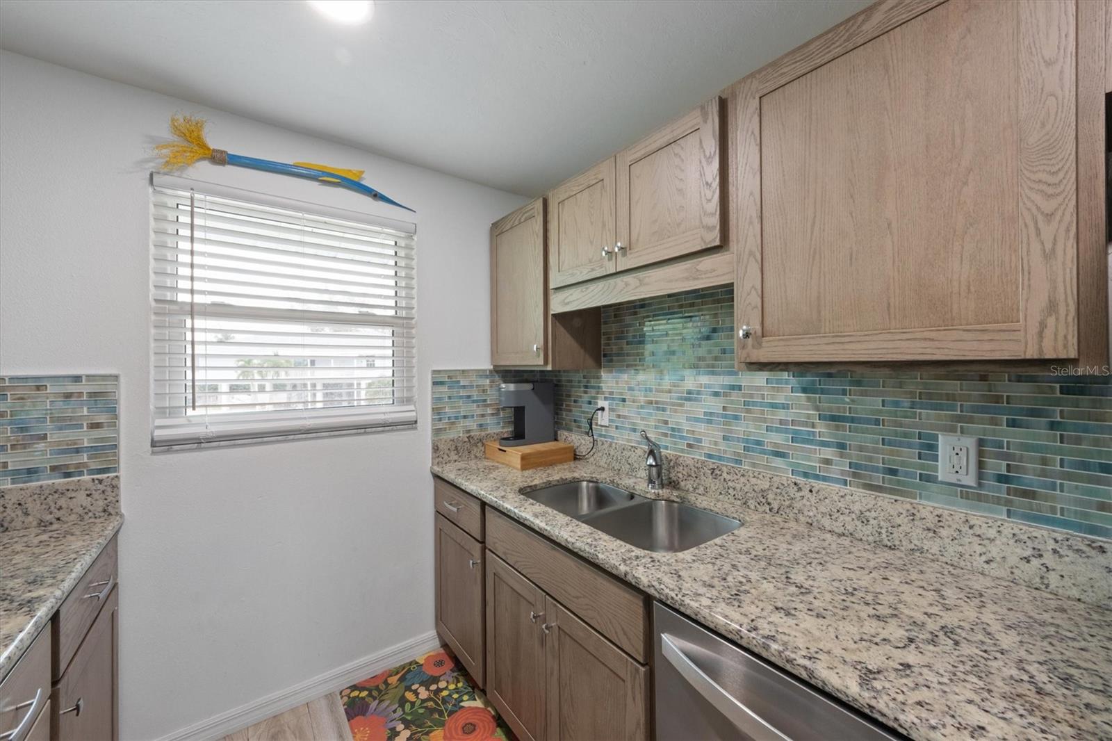 6808 PALM DR #B, HOLMES BEACH, FL — photo 8