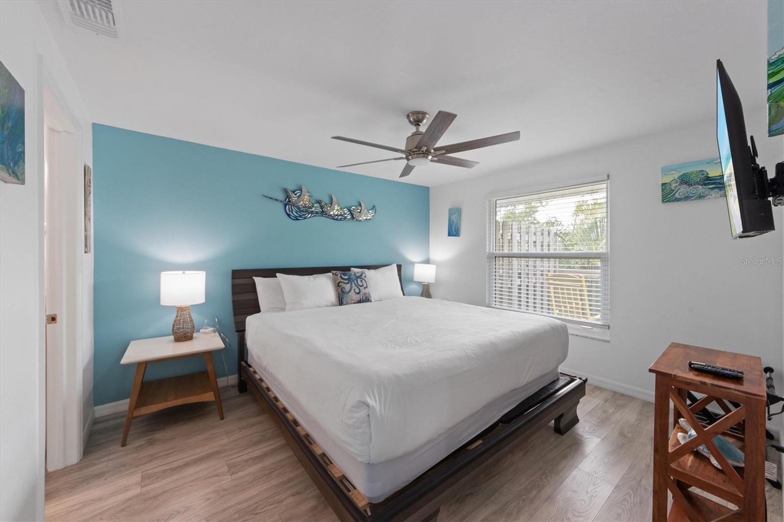 6808 PALM DR #B, HOLMES BEACH, FL — photo 13