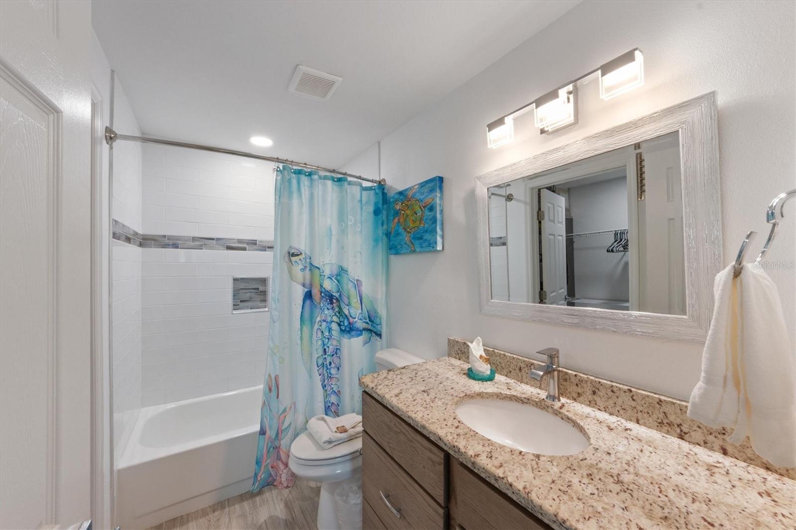 6808 PALM DR #B, HOLMES BEACH, FL — photo 15