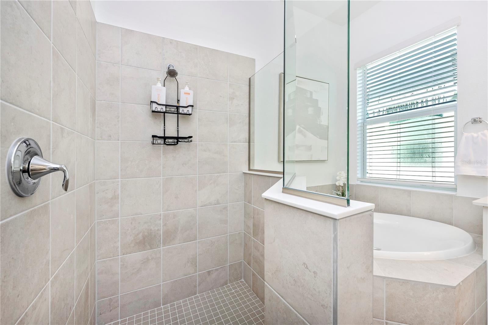 17662 SANTORINI CT, VENICE, FL — photo 28