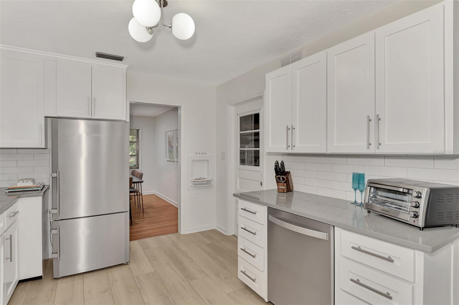 1726 FLOYD ST, SARASOTA, FL — photo 17