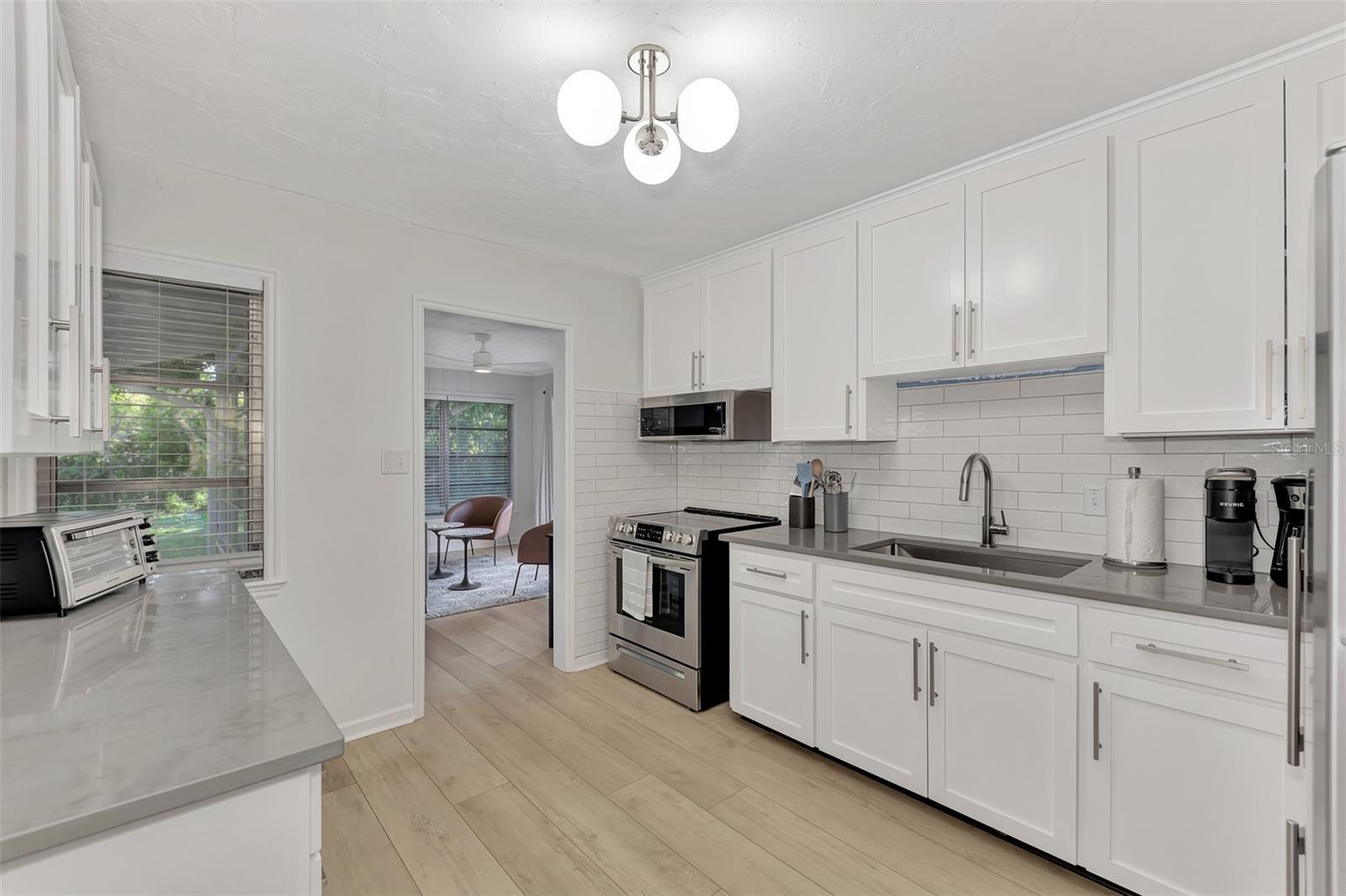 1726 FLOYD ST, SARASOTA, FL — photo 19