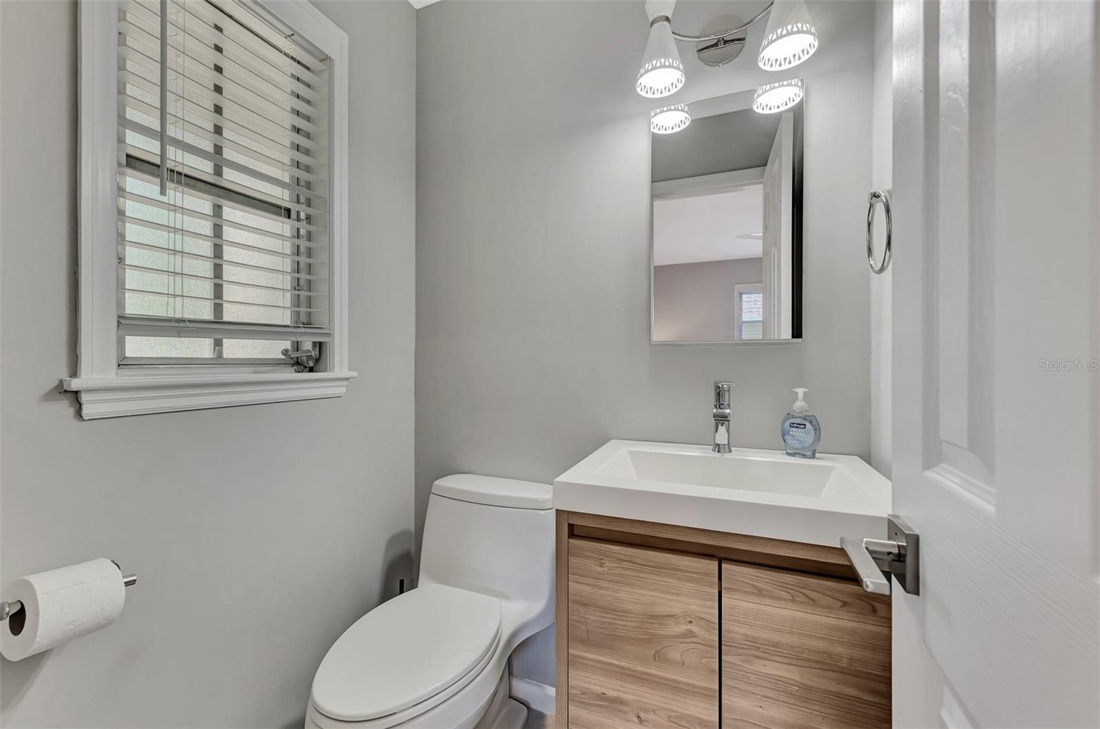 1726 FLOYD ST, SARASOTA, FL — photo 27