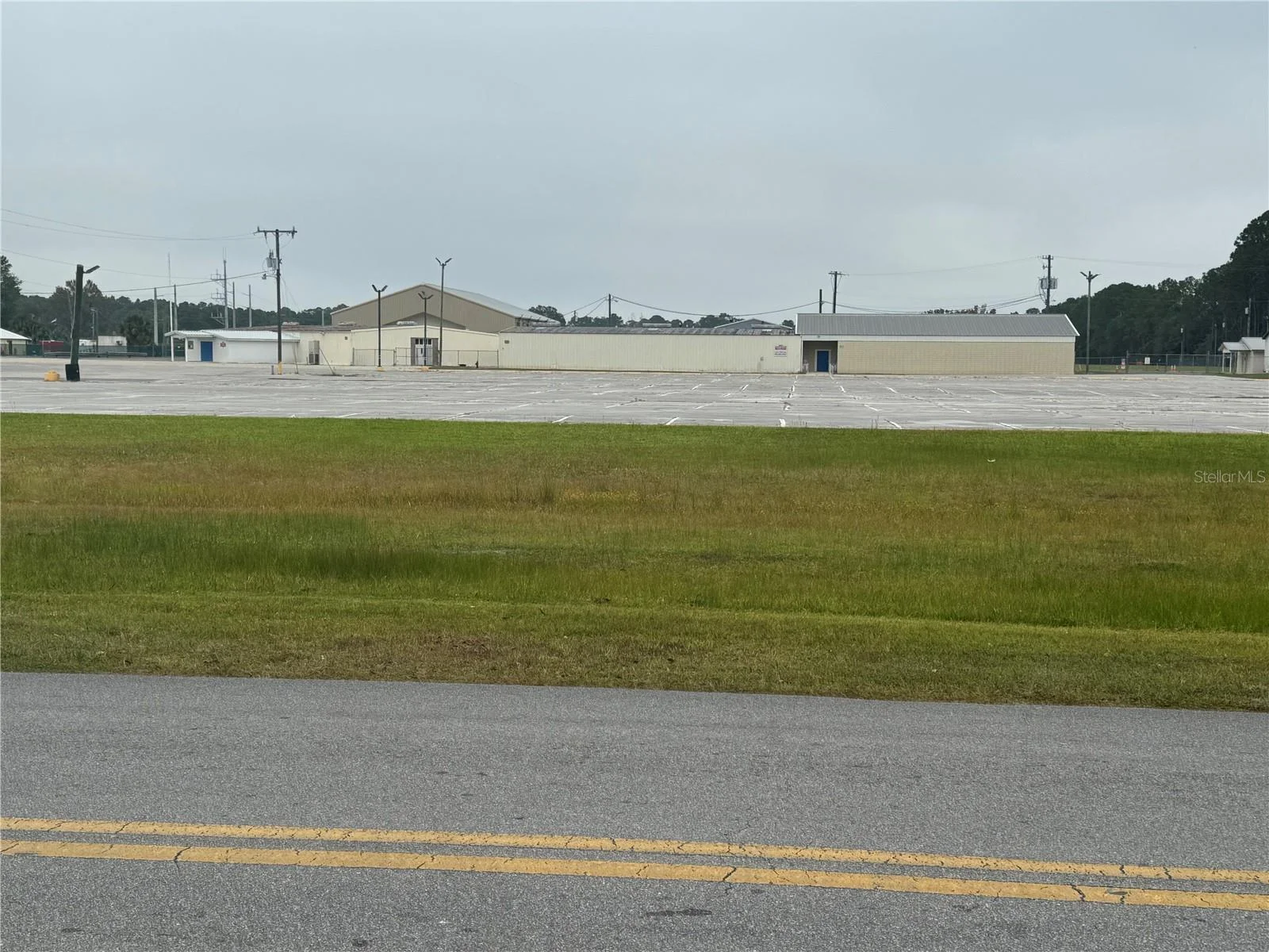 108 E MARKET RD, STARKE, FL — photo 5