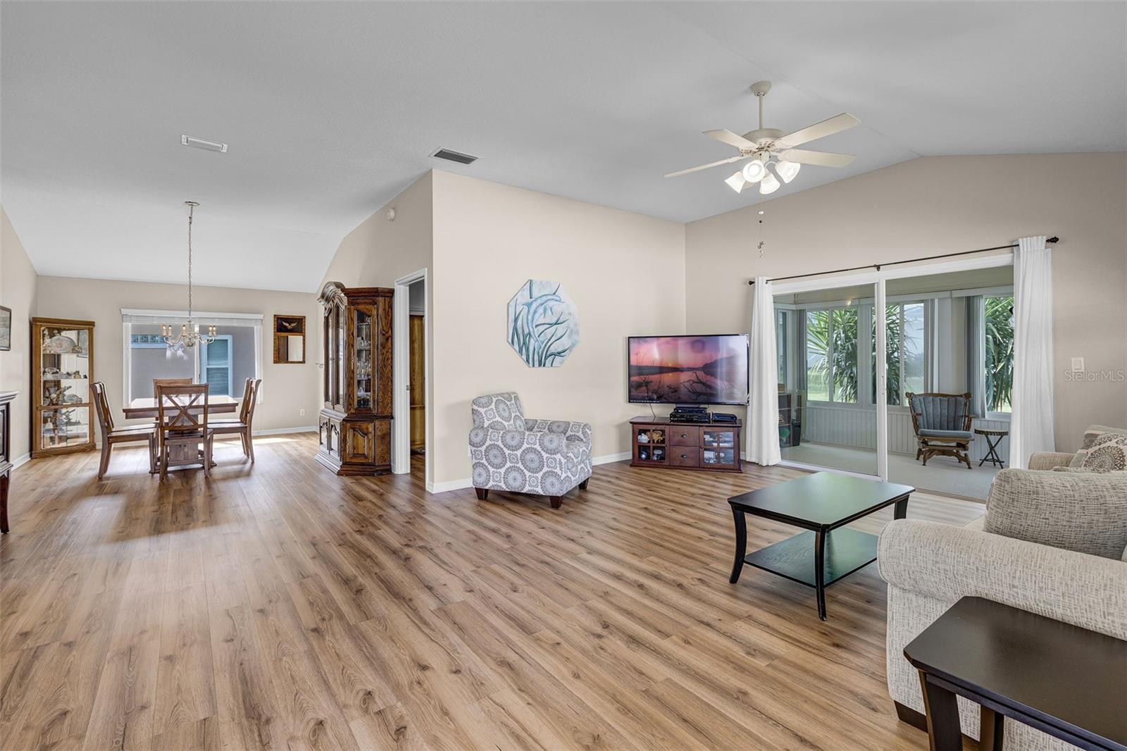 21737 KING JOHN ST, LEESBURG, FL — photo 9