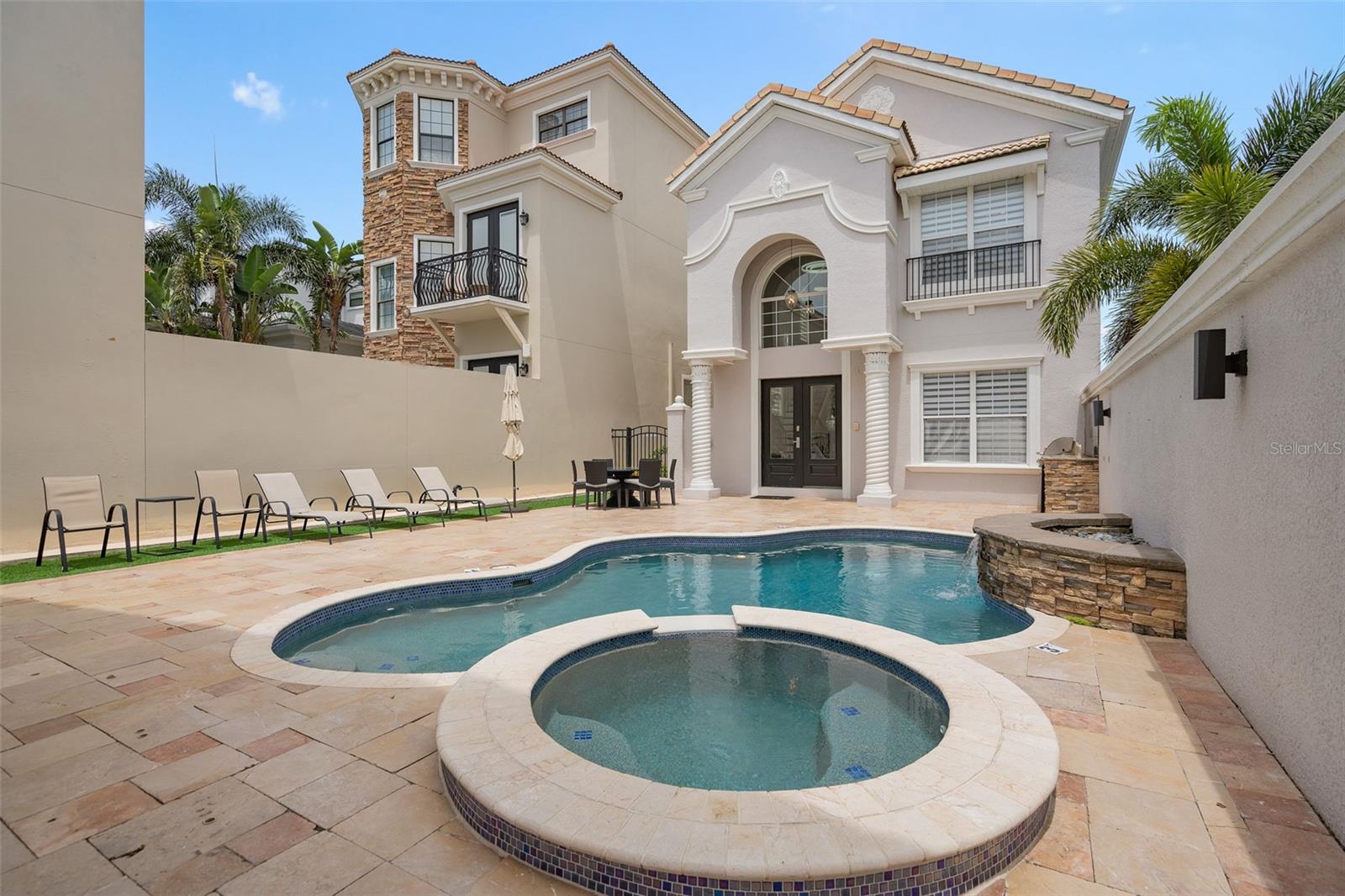 1402 TITIAN CT, REUNION, FL