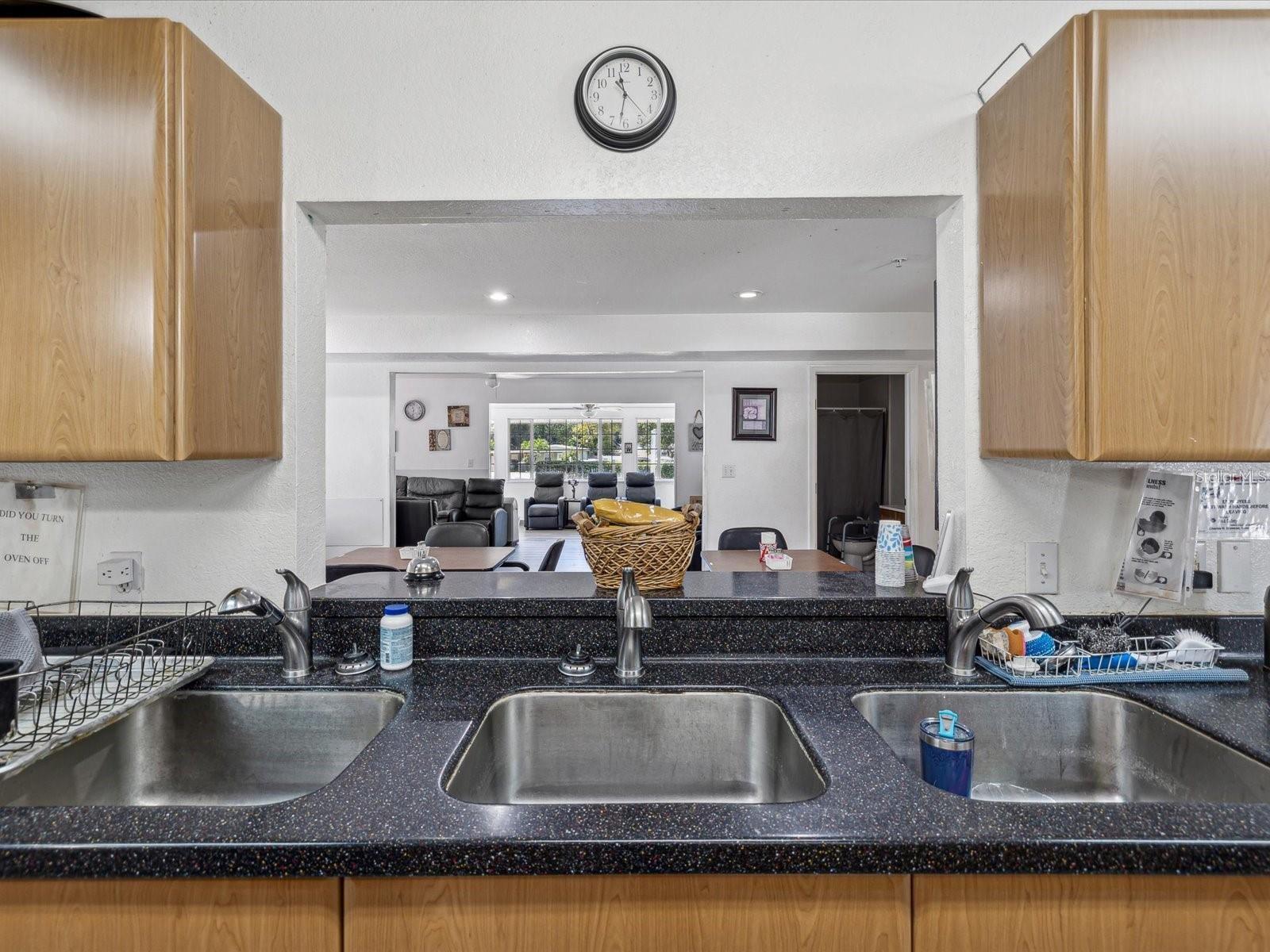 1055 PHILIPPE PKWY, SAFETY HARBOR, FL — photo 15