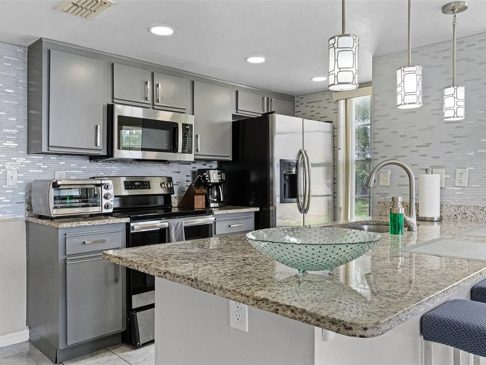 5017 LAGUNA BAY CIR #95, KISSIMMEE, FL — photo 19