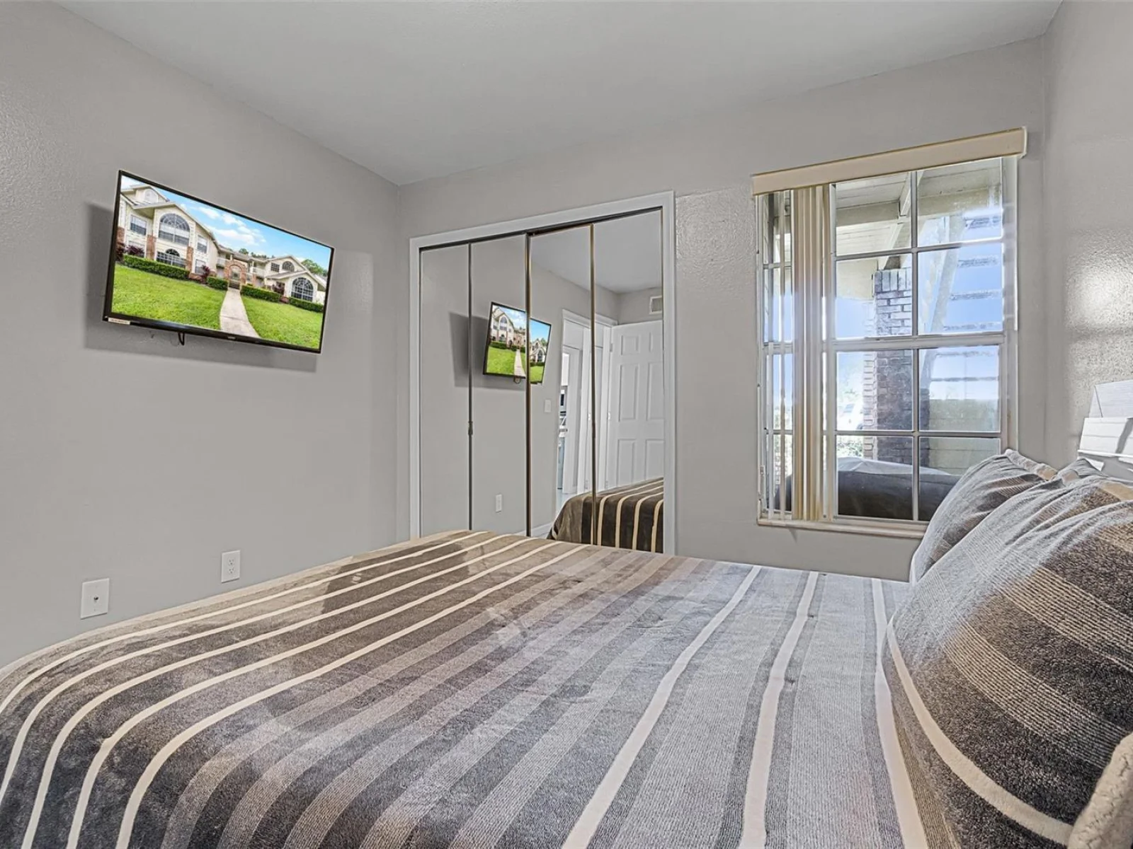 5017 LAGUNA BAY CIR #95, KISSIMMEE, FL — photo 29
