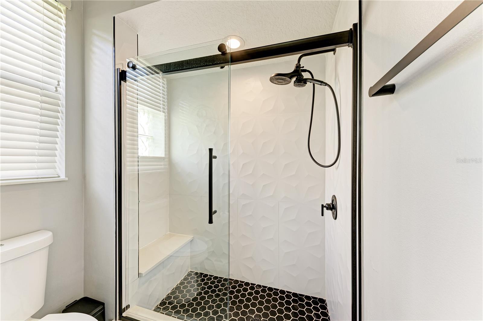 6622 OAKBROOKE CIR, BRADENTON, FL — photo 40