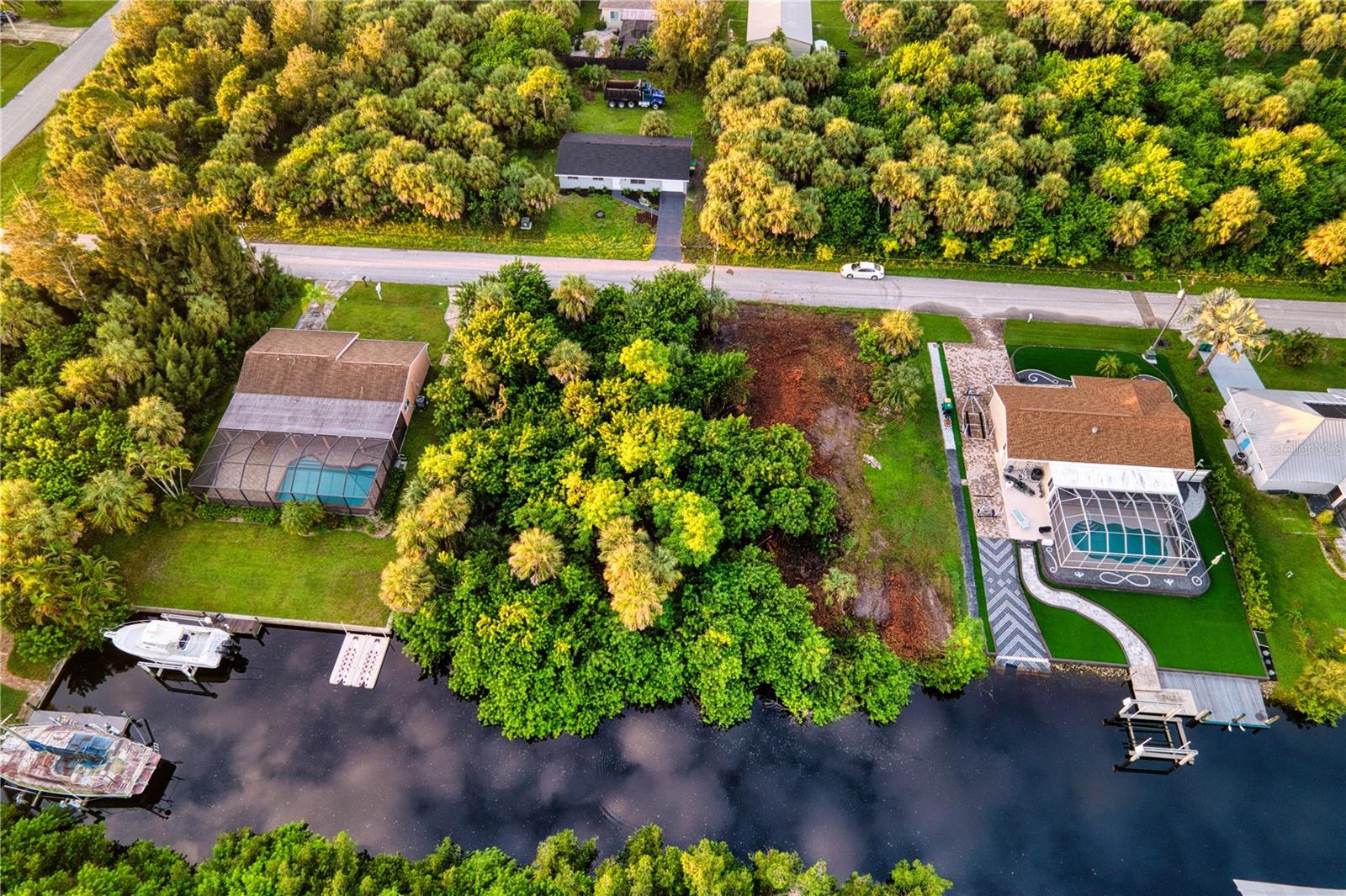 18522 AYRSHIRE CIR, PORT CHARLOTTE, FL — photo 6