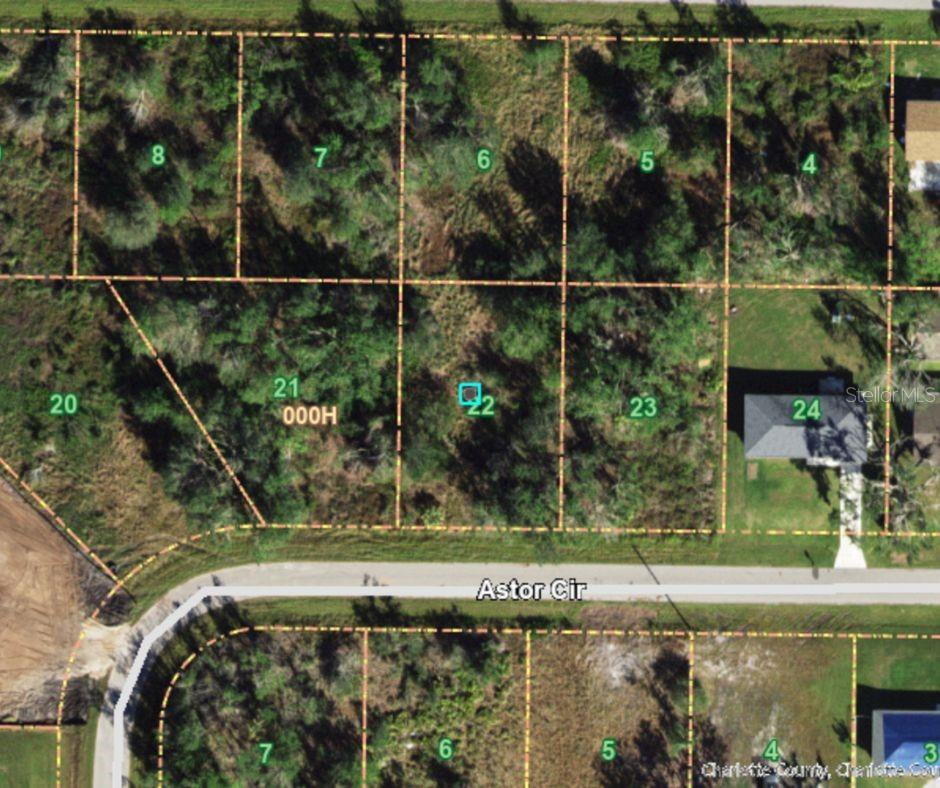 207 ASTOR CIR, PUNTA GORDA, FL — photo 2