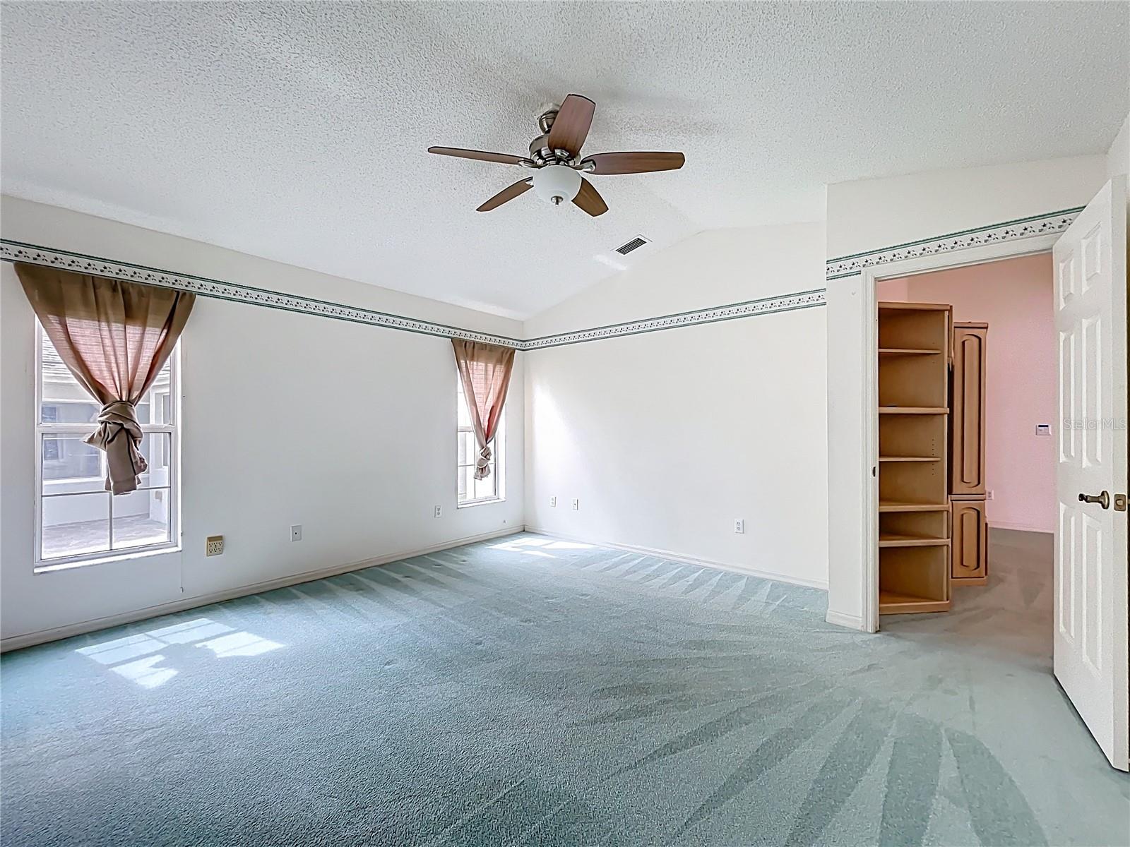 5518 QUEEN VICTORIA DR, LEESBURG, FL — photo 36