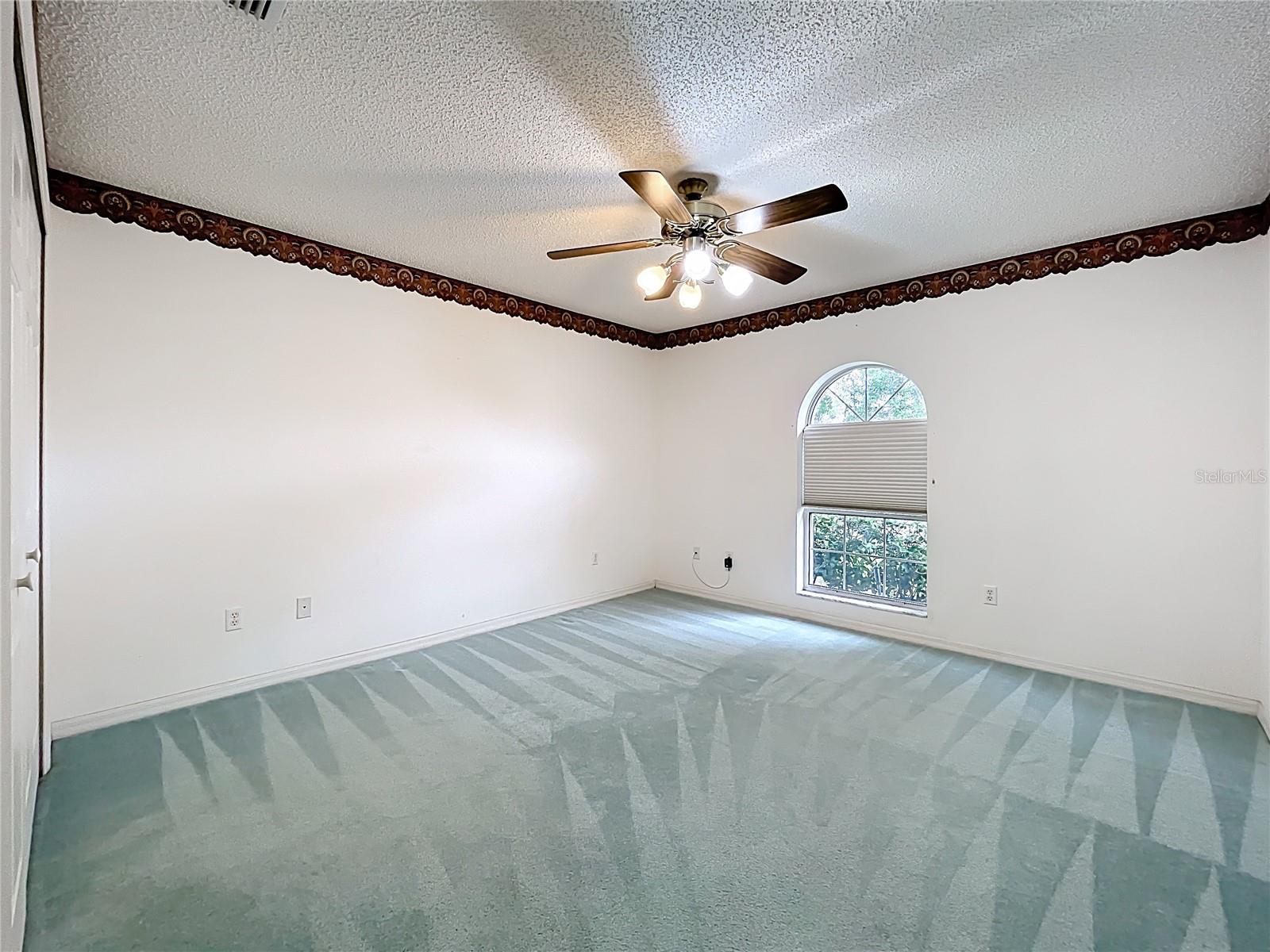 5518 QUEEN VICTORIA DR, LEESBURG, FL — photo 52