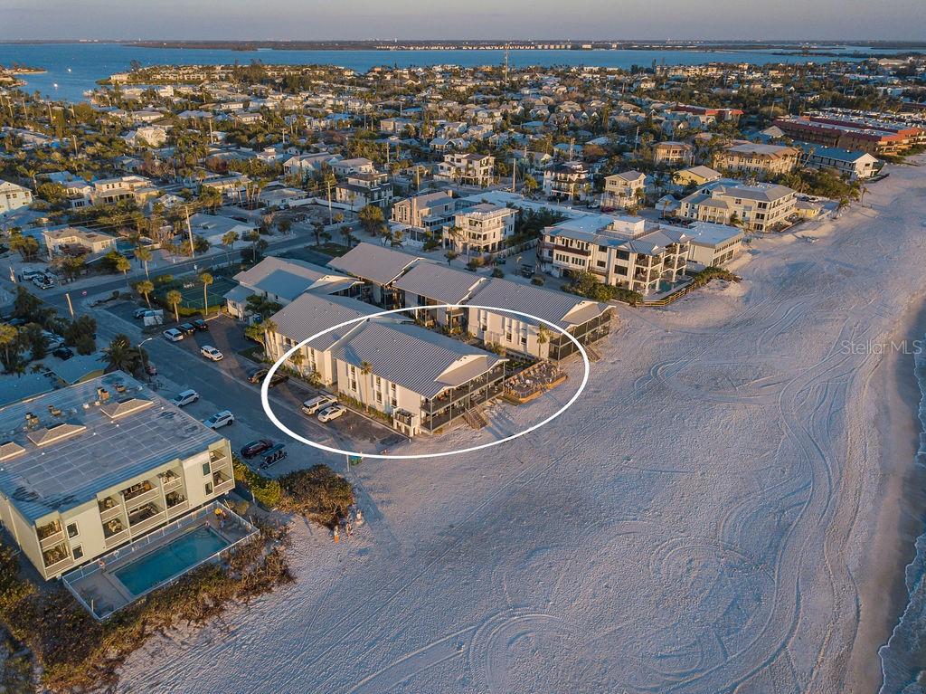 6700 GULF DR #B8, HOLMES BEACH, FL