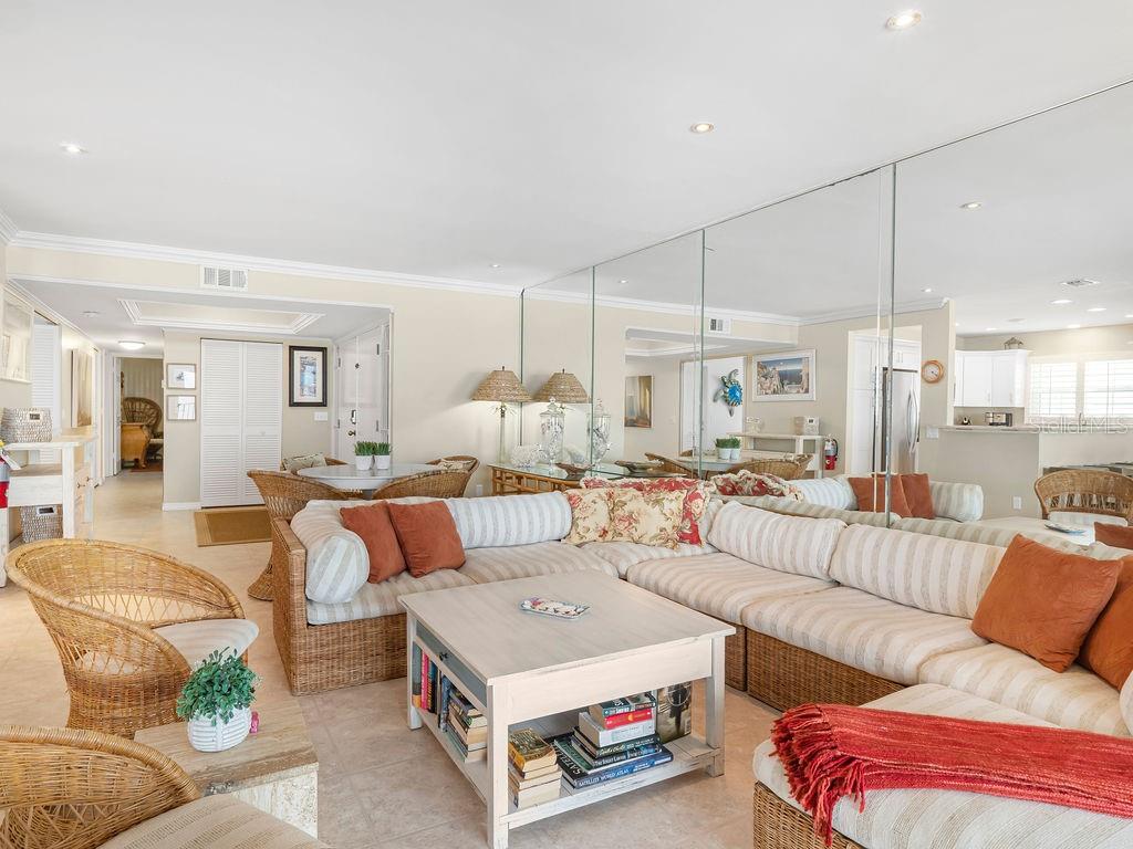 6700 GULF DR #B8, HOLMES BEACH, FL — photo 12