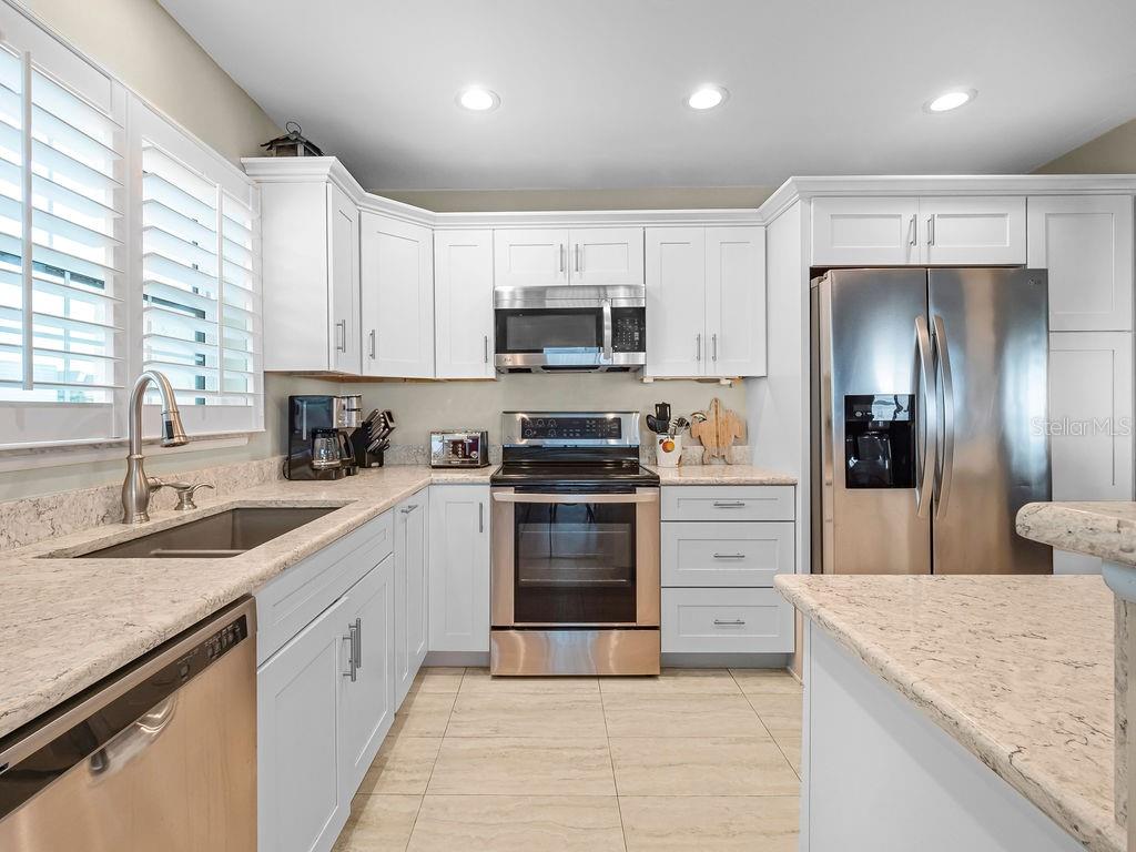 6700 GULF DR #B8, HOLMES BEACH, FL — photo 5
