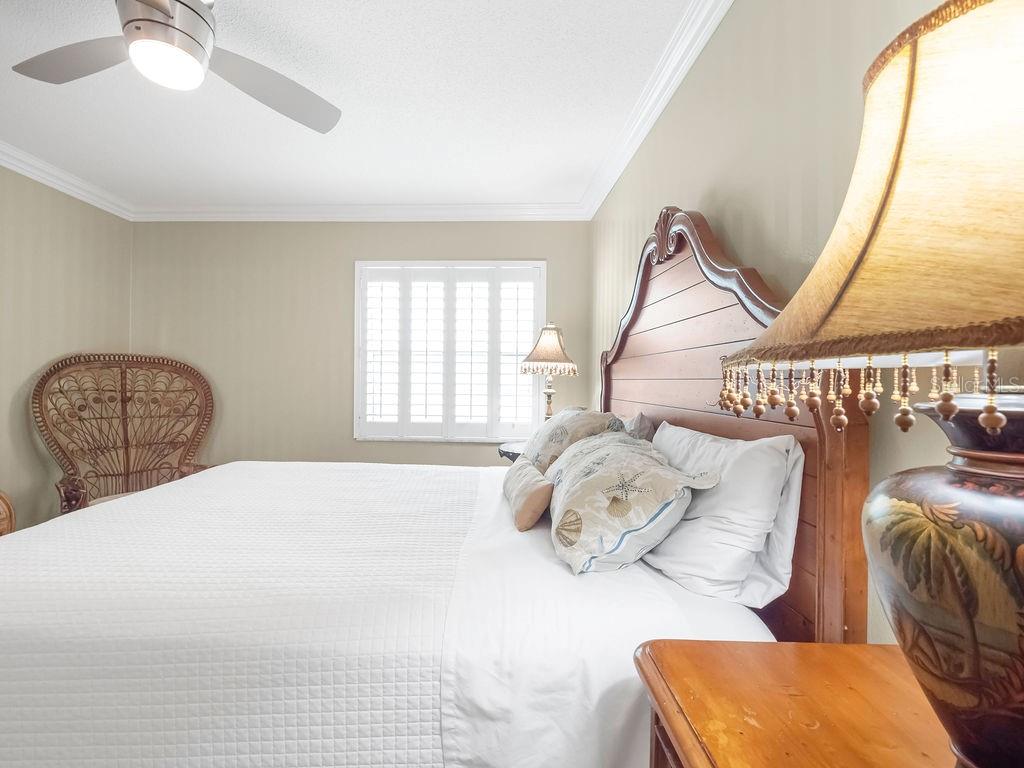 6700 GULF DR #B8, HOLMES BEACH, FL — photo 32