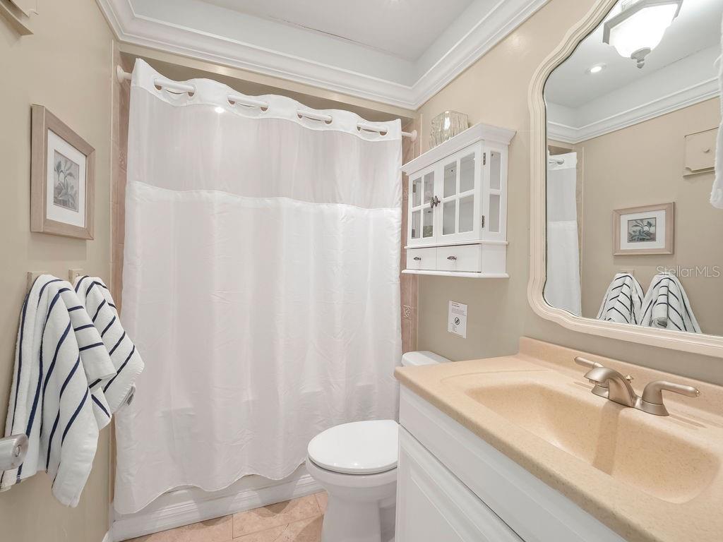 6700 GULF DR #B8, HOLMES BEACH, FL — photo 34