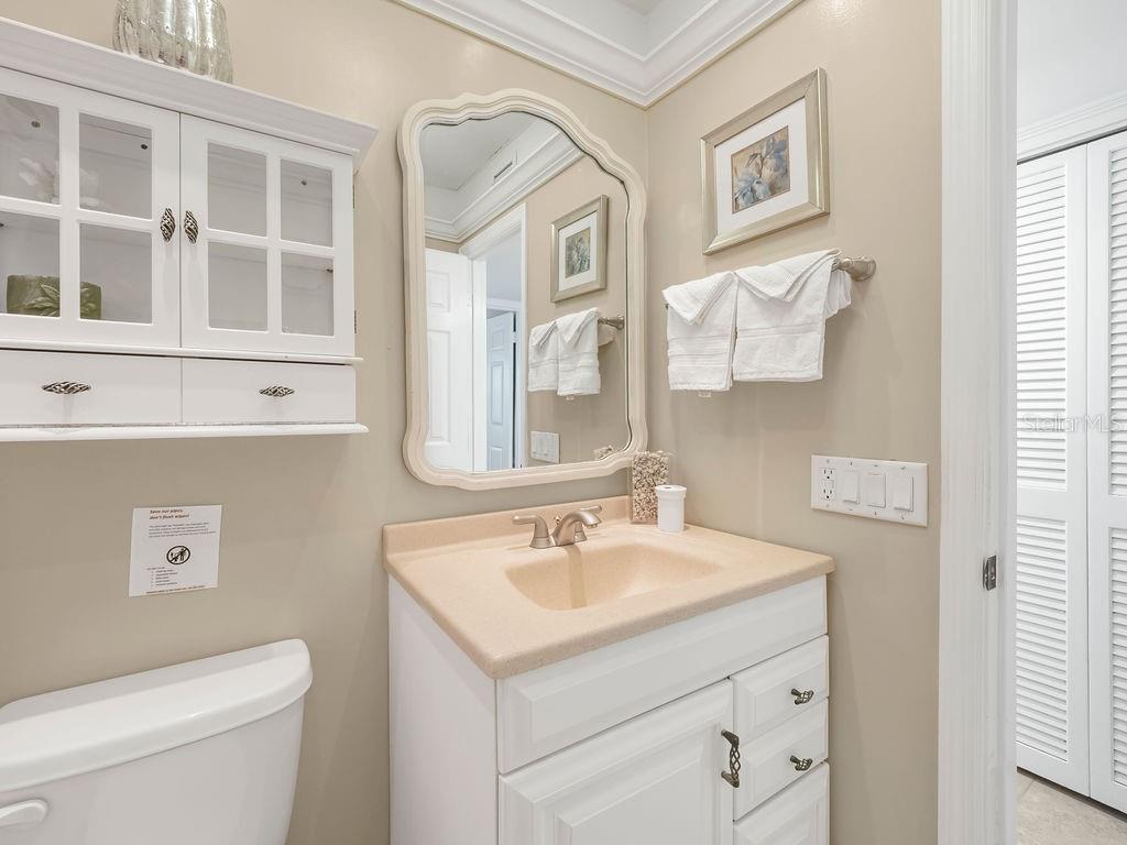 6700 GULF DR #B8, HOLMES BEACH, FL — photo 35