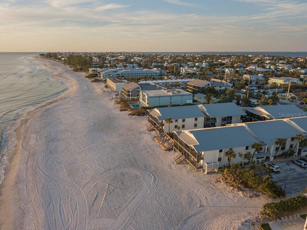 6700 GULF DR #B8, HOLMES BEACH, FL — photo 48