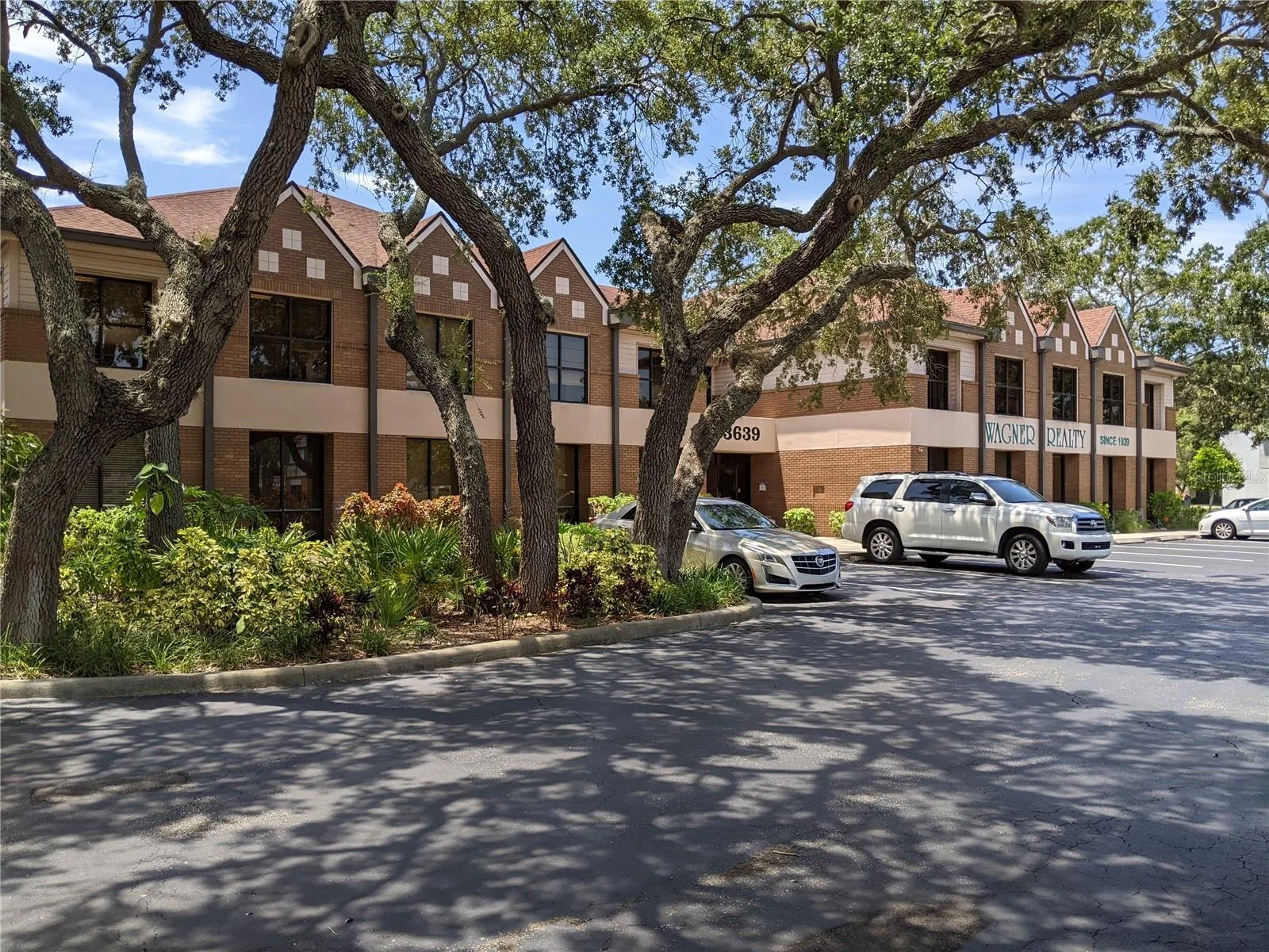3653 CORTEZ RD W #110, BRADENTON, FL — photo 2