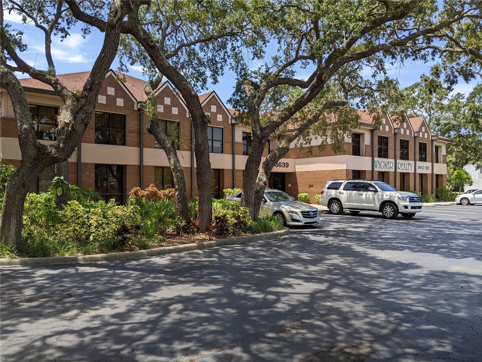 3653 CORTEZ RD W #110, BRADENTON, FL