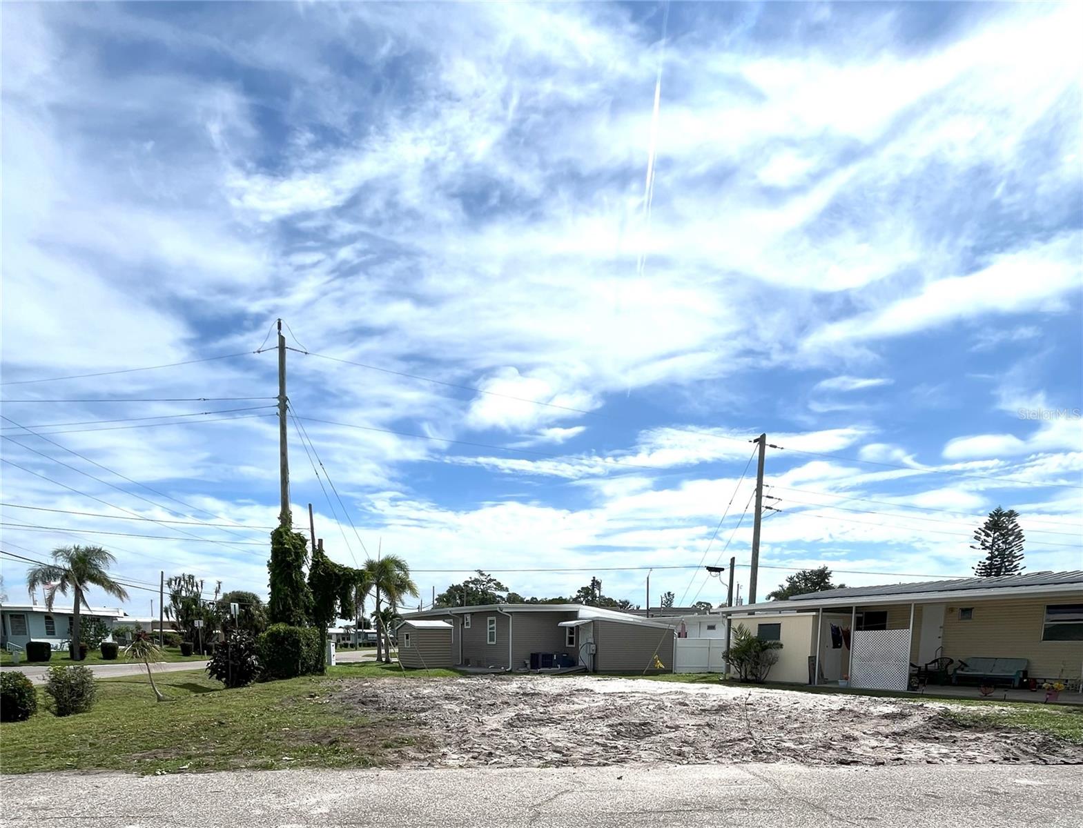 6903 E BAYOU LN, BRADENTON, FL — photo 2