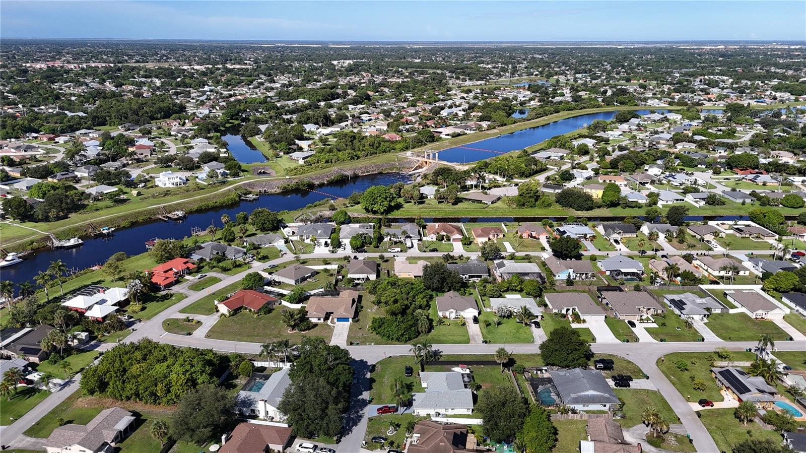 2668 SW CAMEO BLVD, PORT ST LUCIE, FL — photo 12