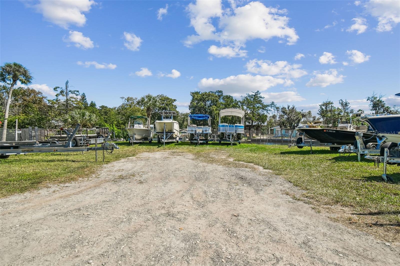 7154 SHOAL LINE BLVD, WEEKI WACHEE, FL — photo 20