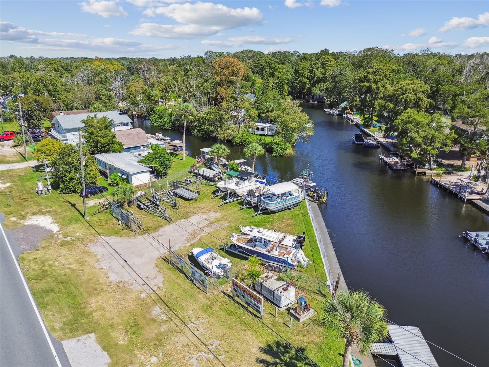 7154 SHOAL LINE BLVD, WEEKI WACHEE, FL — photo 46