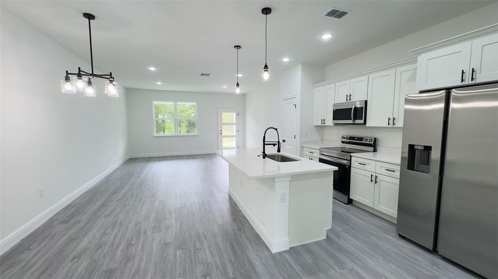 2827 W XENOX DR, CITRUS SPRINGS, FL — photo 7
