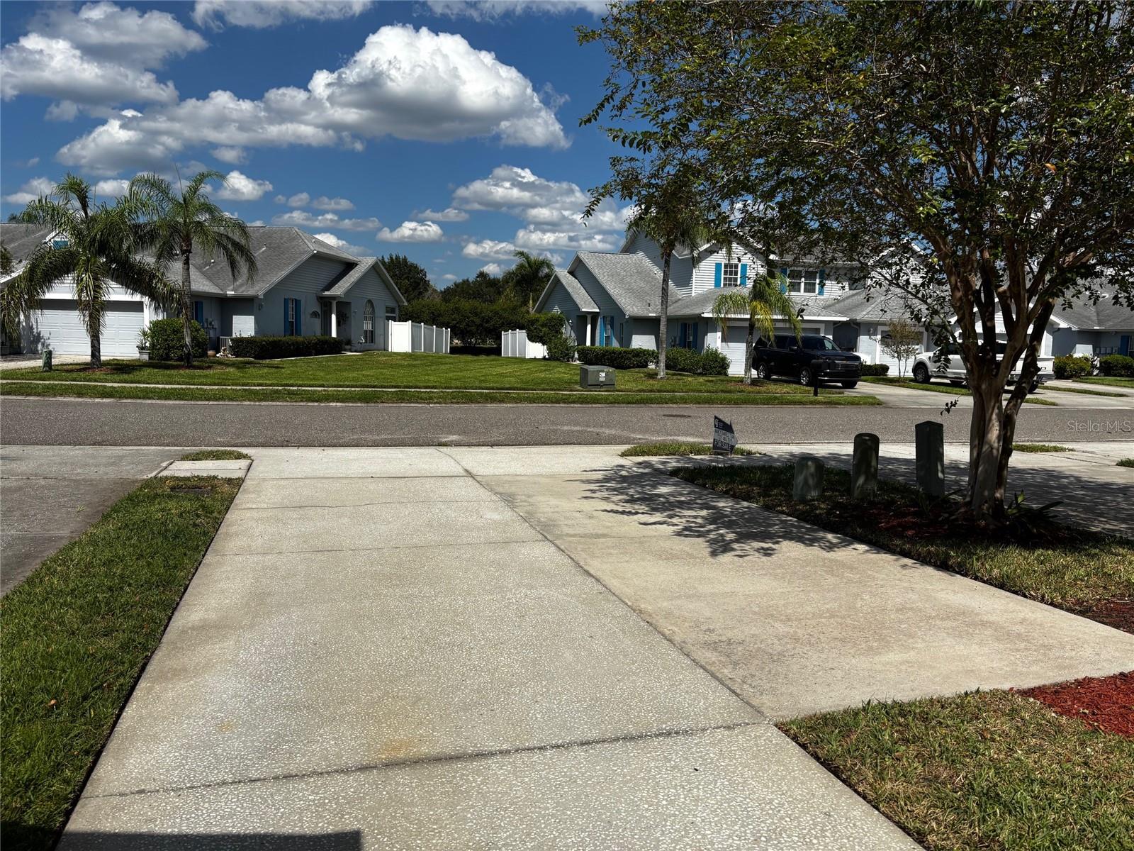 271 HEMINGWAY DR, OLDSMAR, FL — photo 4