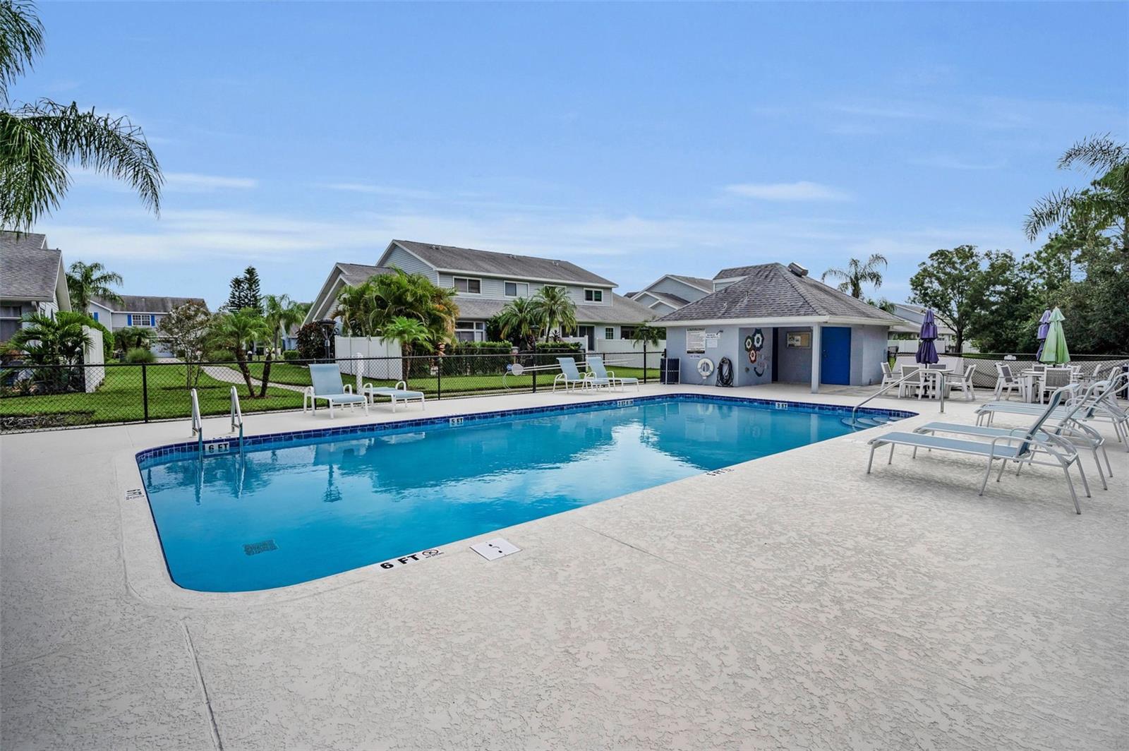 271 HEMINGWAY DR, OLDSMAR, FL — photo 30