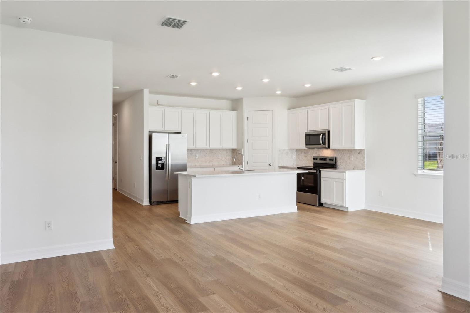 16672 EXPEDITION CT, PUNTA GORDA, FL — photo 4