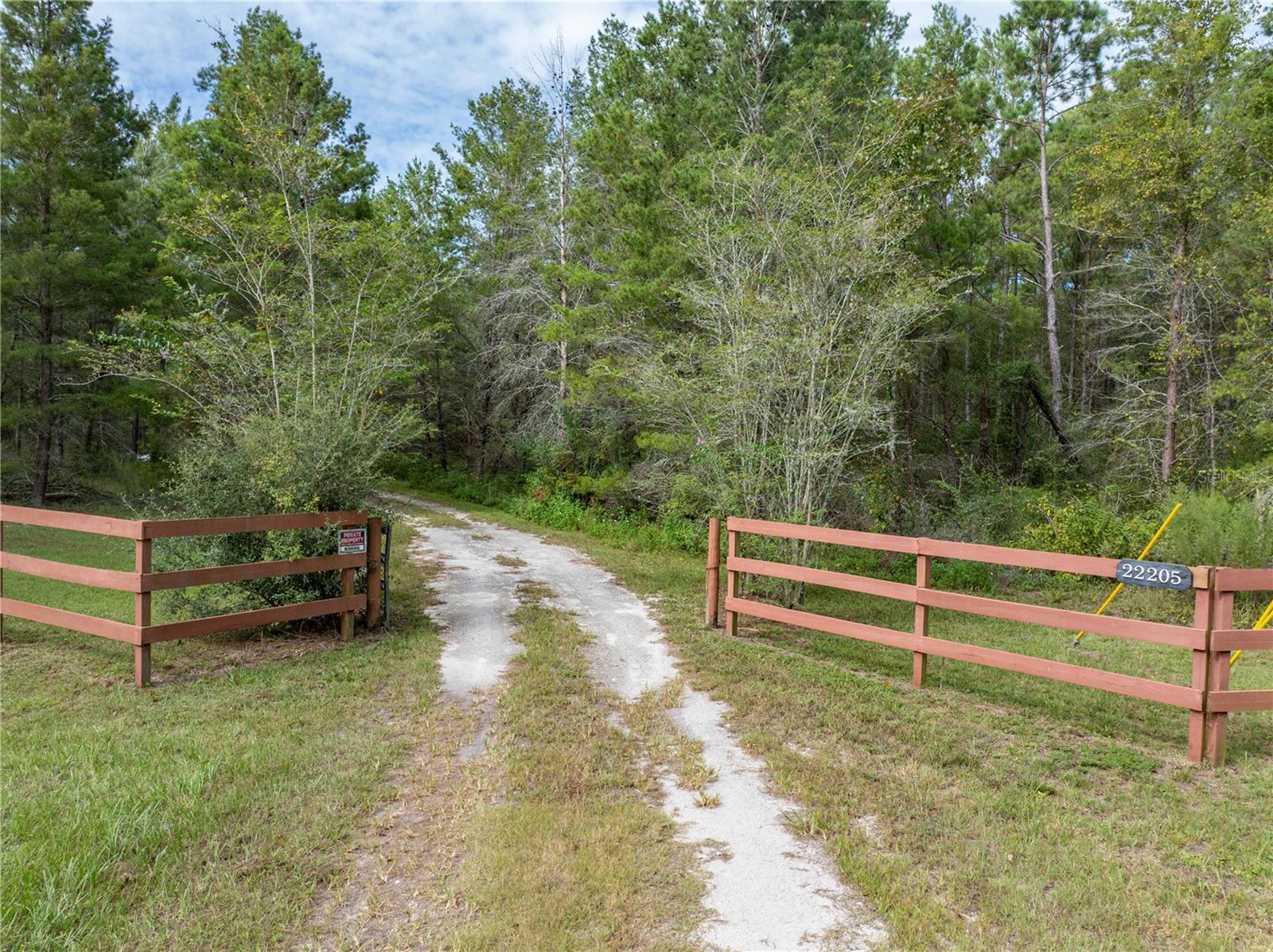 22205 N COUNTY ROAD 349, O'BRIEN, FL — photo 50