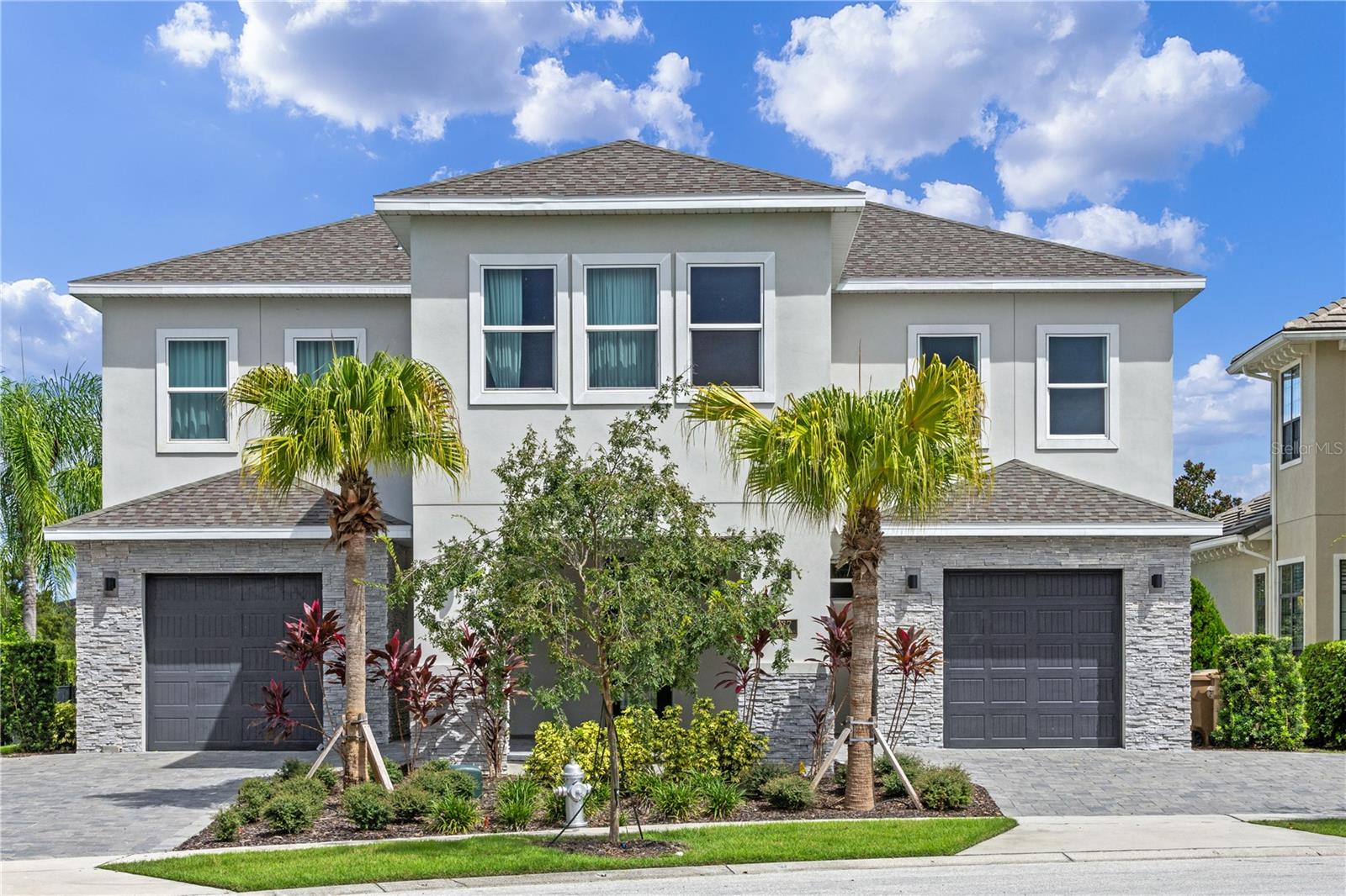 977 DESERT MOUNTAIN CT, REUNION, FL