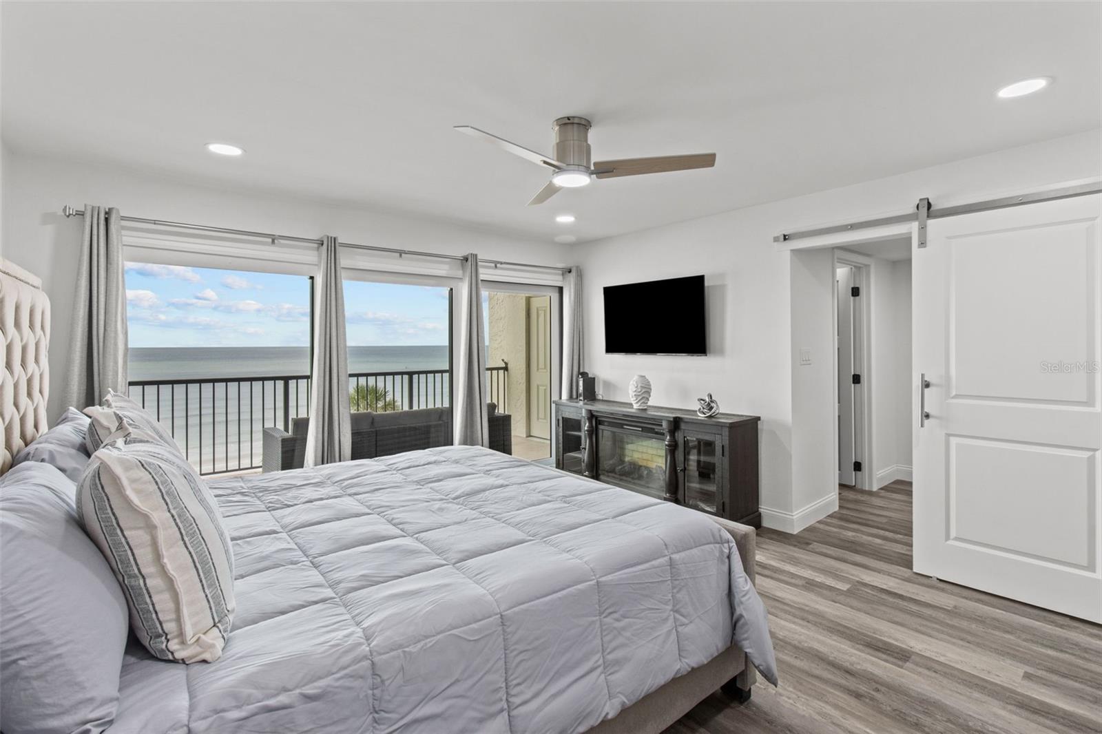 14950 GULF BLVD #503, MADEIRA BEACH, FL — photo 17