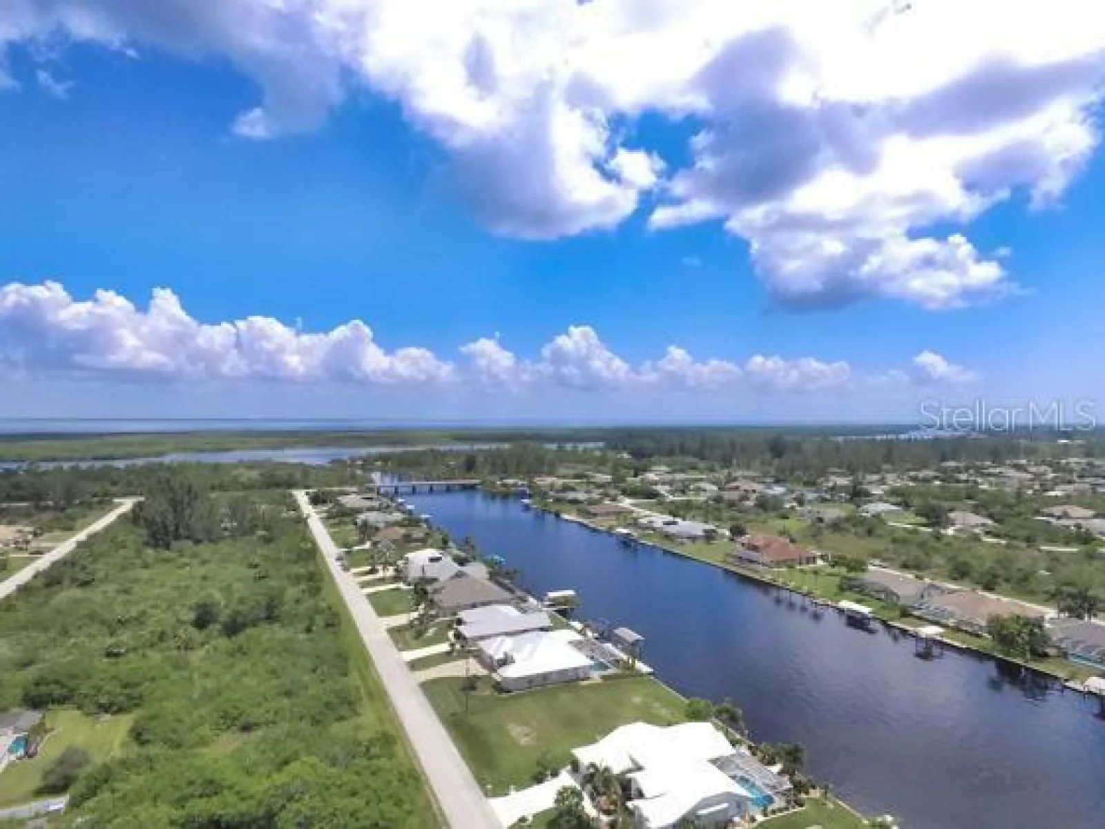 10441 VAN WYCK TER, PORT CHARLOTTE, FL — photo 5
