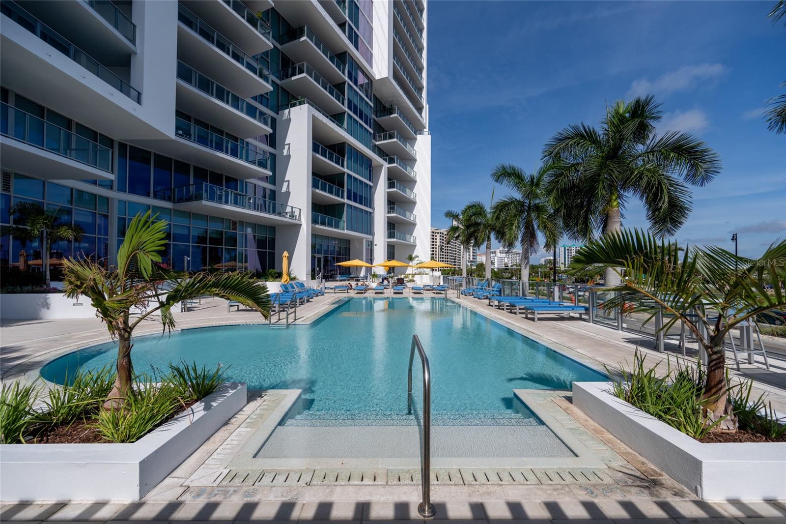 1155 N GULFSTREAM AVE #1607, SARASOTA, FL — photo 65