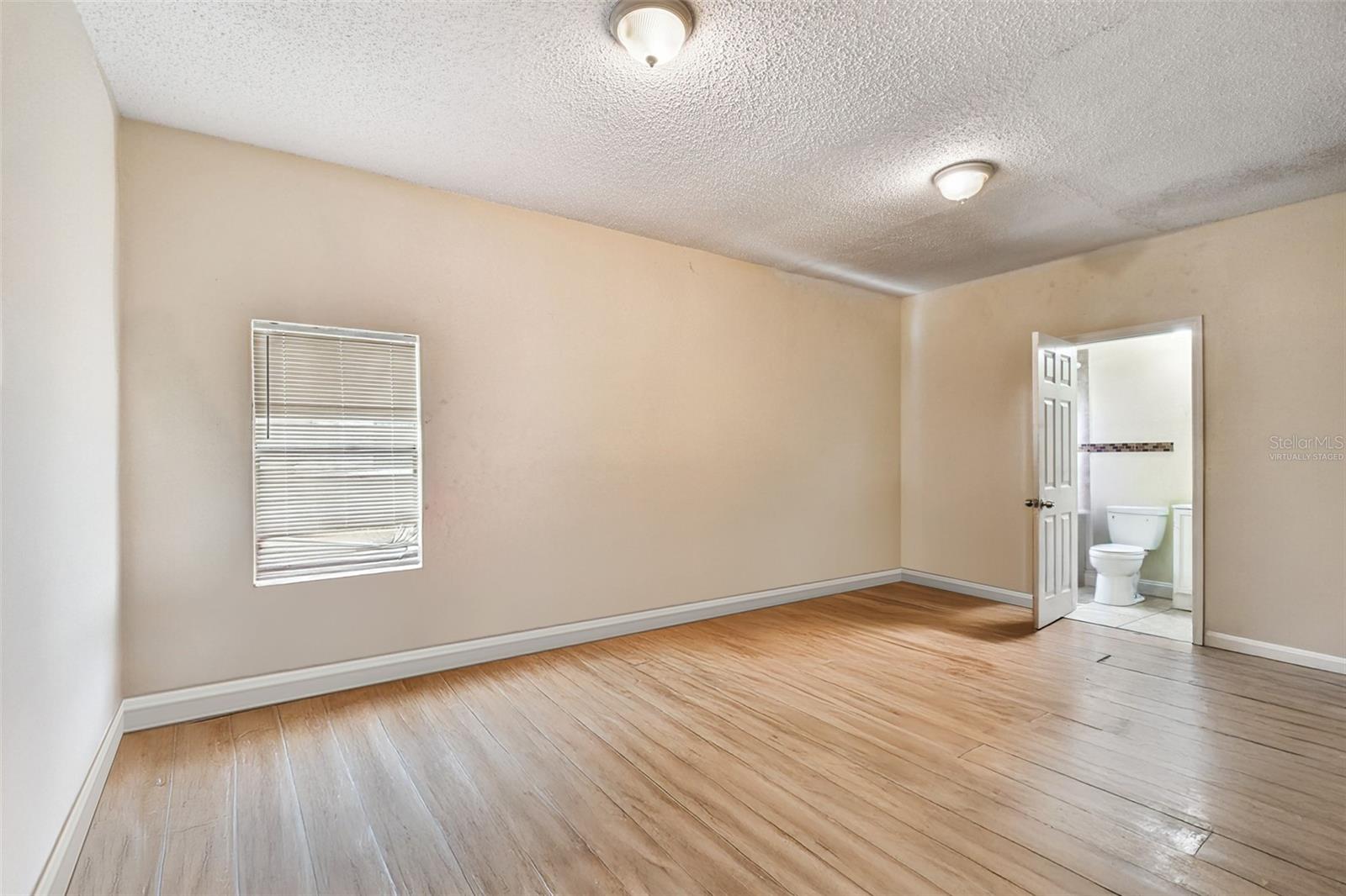 3417 E LAKE AVE, TAMPA, FL — photo 6
