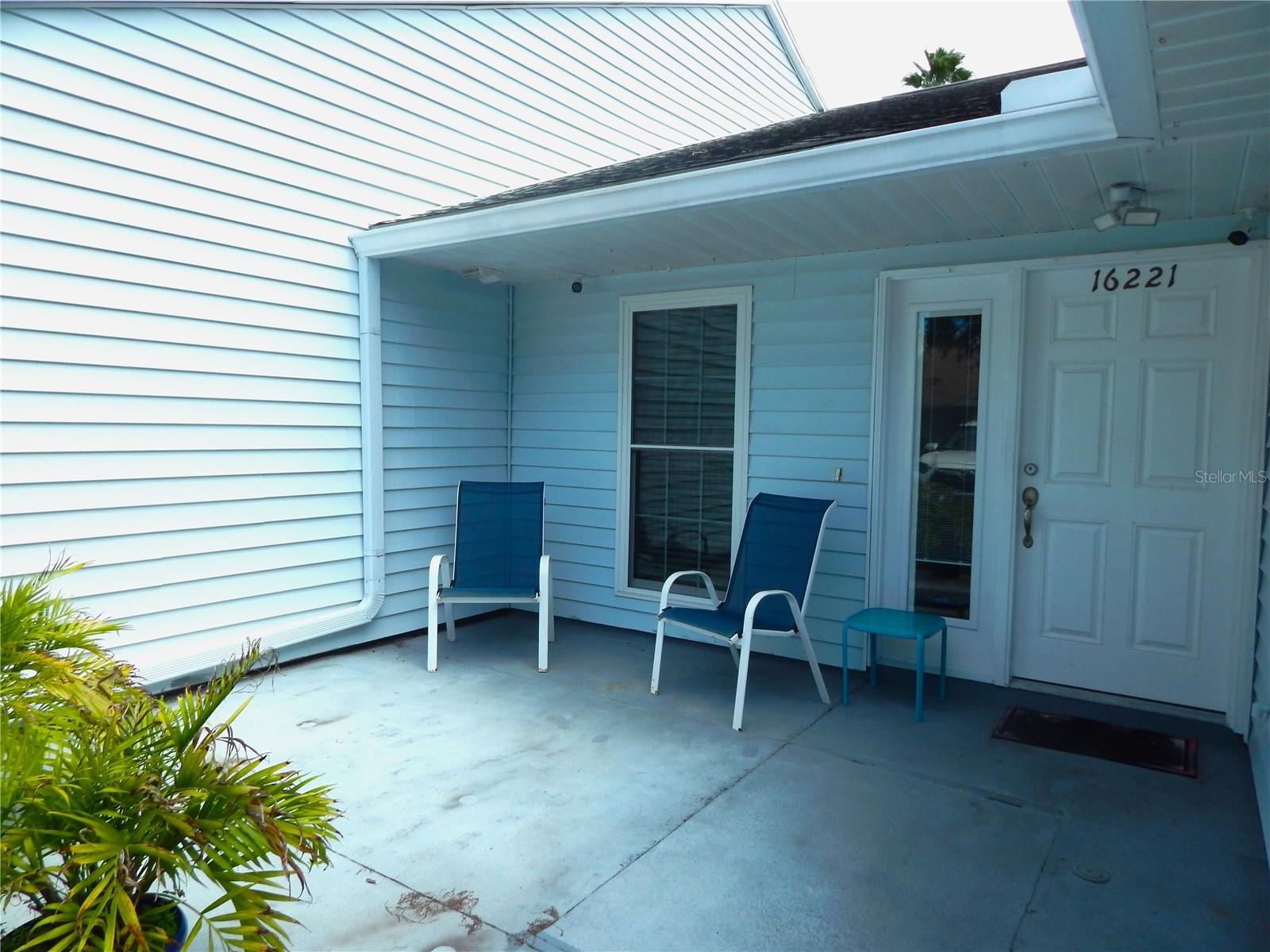 16221 RAMBLING VINE DR W, TAMPA, FL — photo 5