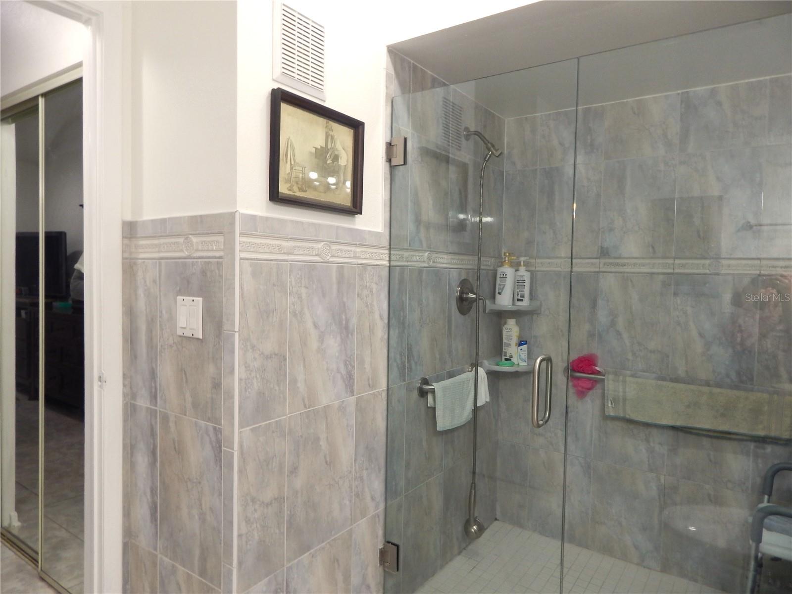 16221 RAMBLING VINE DR W, TAMPA, FL — photo 29