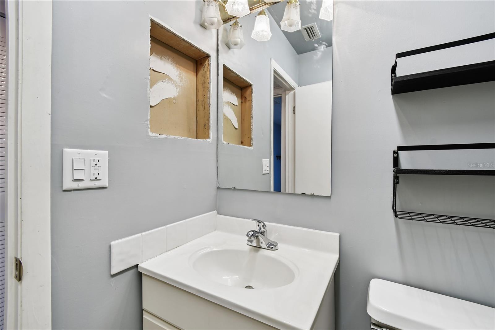 2480 ENTERPRISE RD #6, CLEARWATER, FL — photo 15