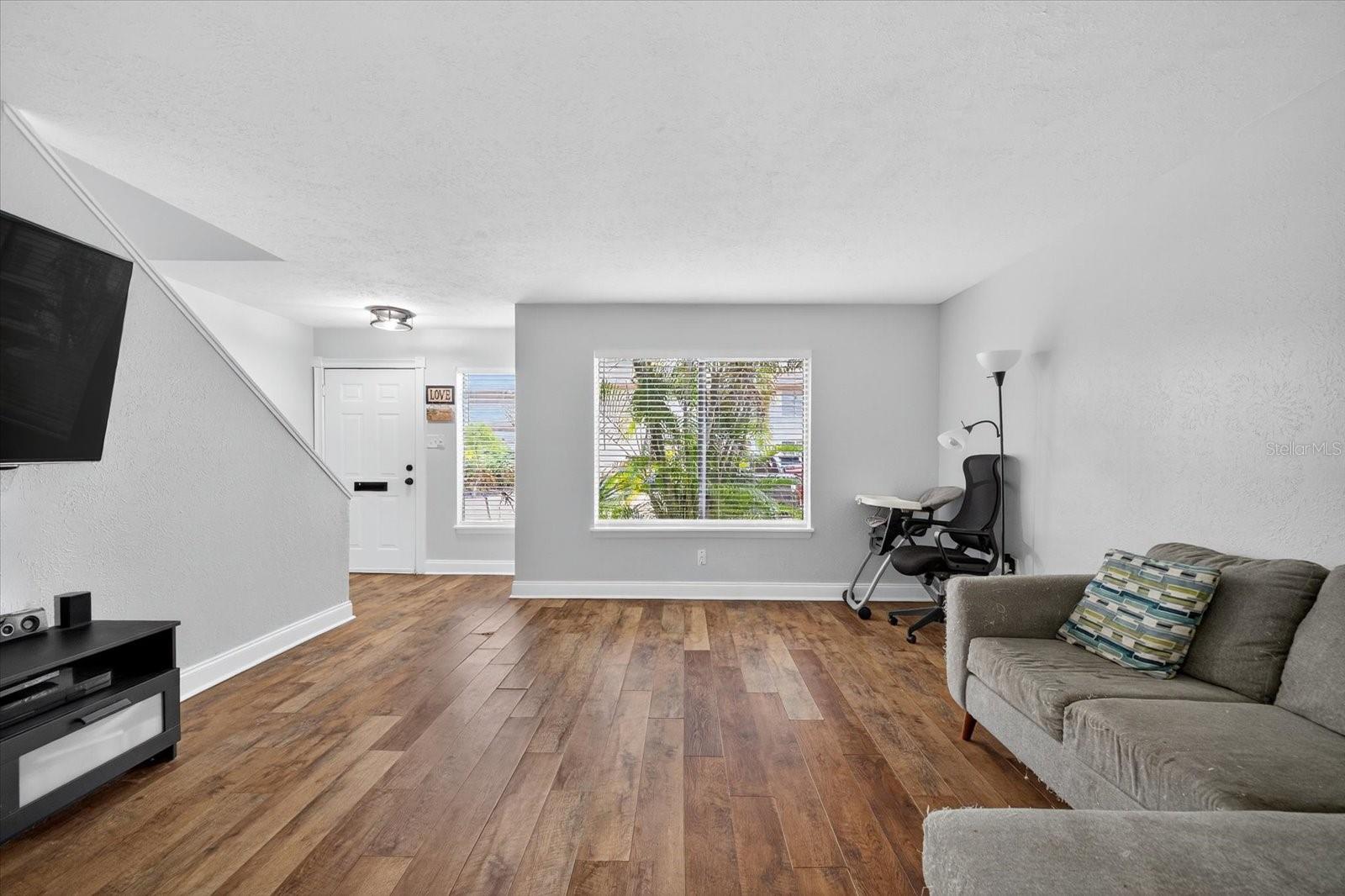 6343 23RD ST N, ST PETERSBURG, FL — photo 6
