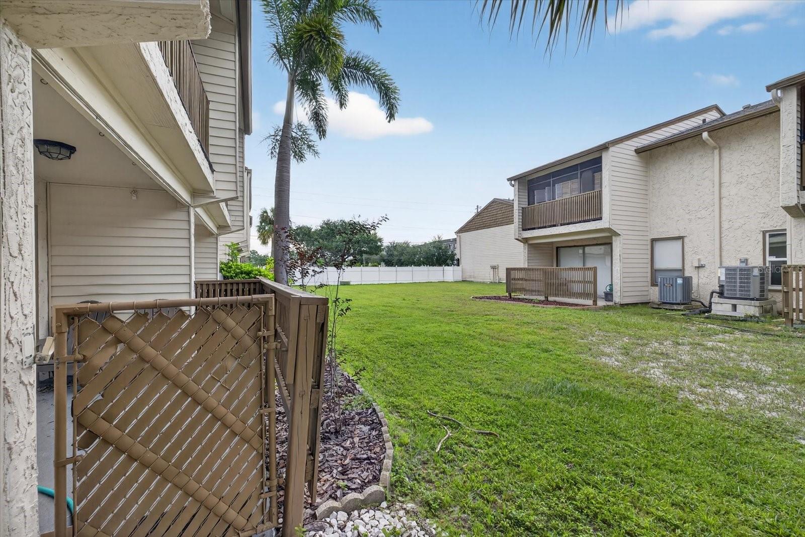 6343 23RD ST N, ST PETERSBURG, FL — photo 35