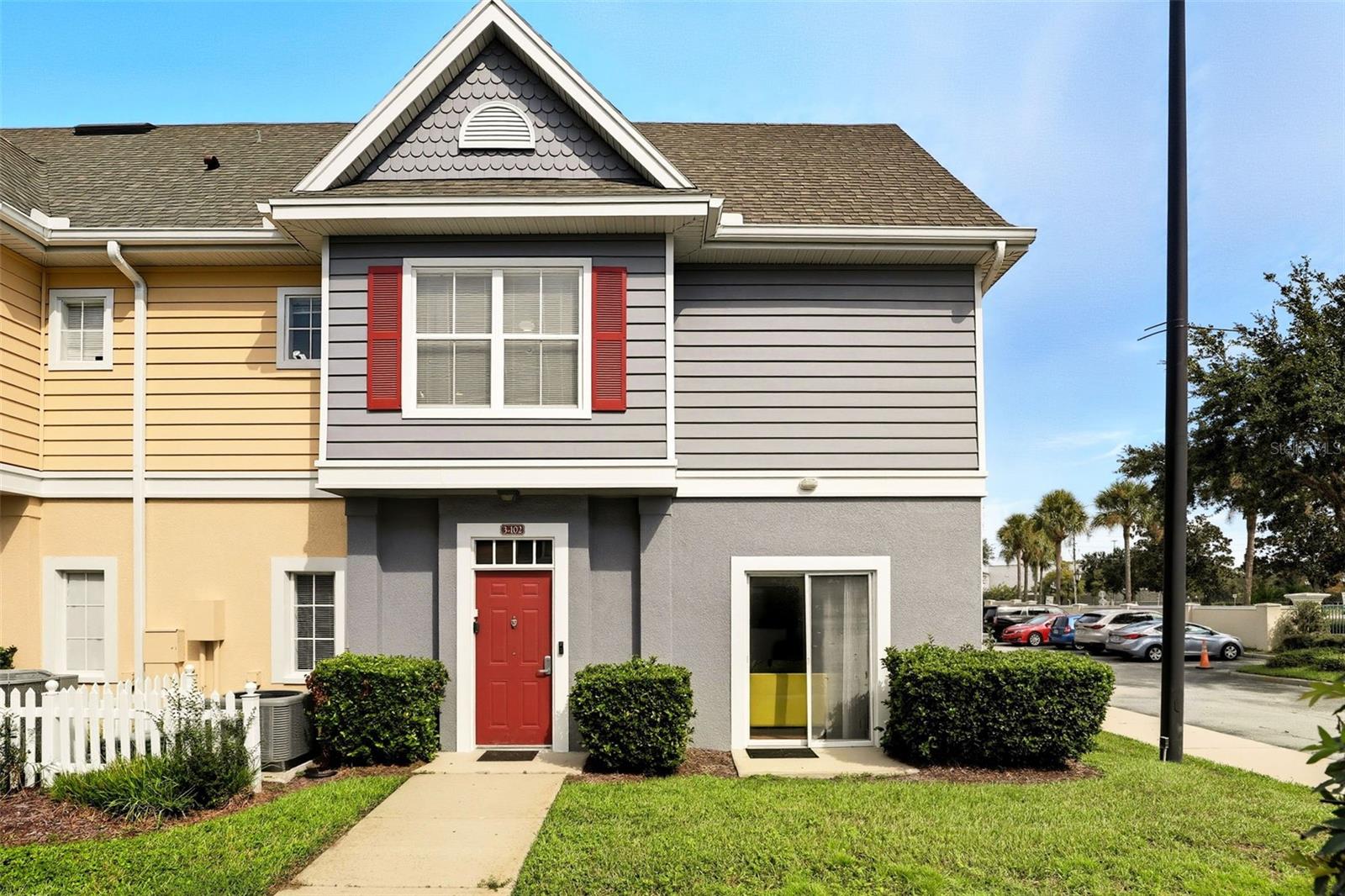 2606 LODI CIR #102, KISSIMMEE, FL