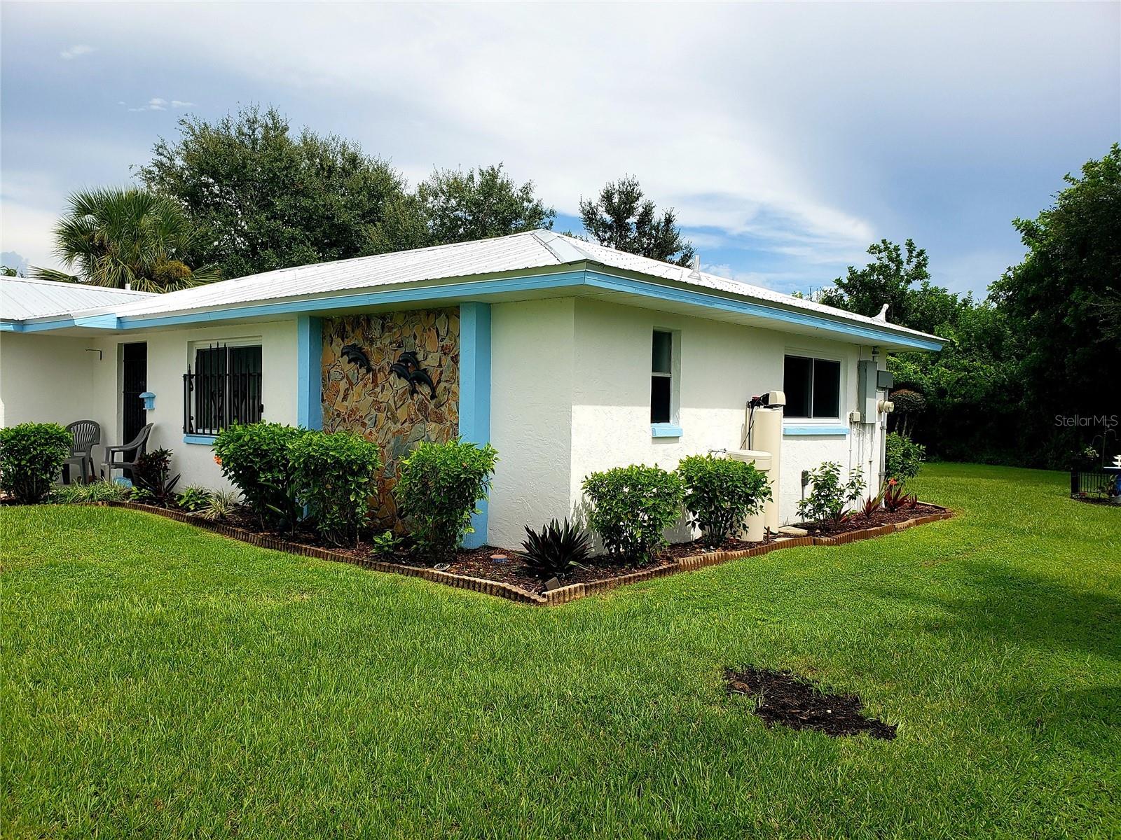 953 TROPICAL AVE NW, PORT CHARLOTTE, FL — photo 4